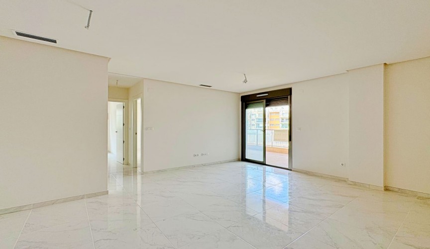 Återförsäljning - Apartment -
Orihuela Costa - Costa Blanca