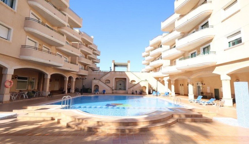 Återförsäljning - Apartment -
Orihuela Costa - Costa Blanca