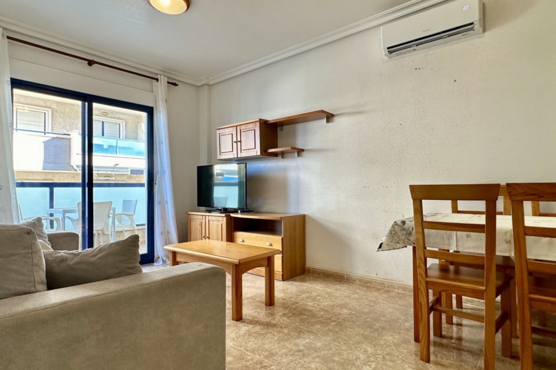 Återförsäljning - Apartment -
Orihuela Costa - Costa Blanca