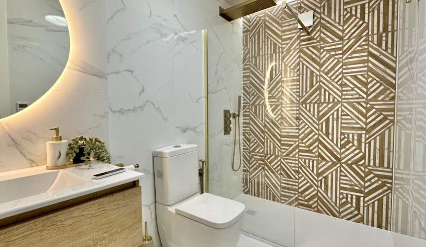 Återförsäljning - Apartment -
Orihuela Costa - Costa Blanca