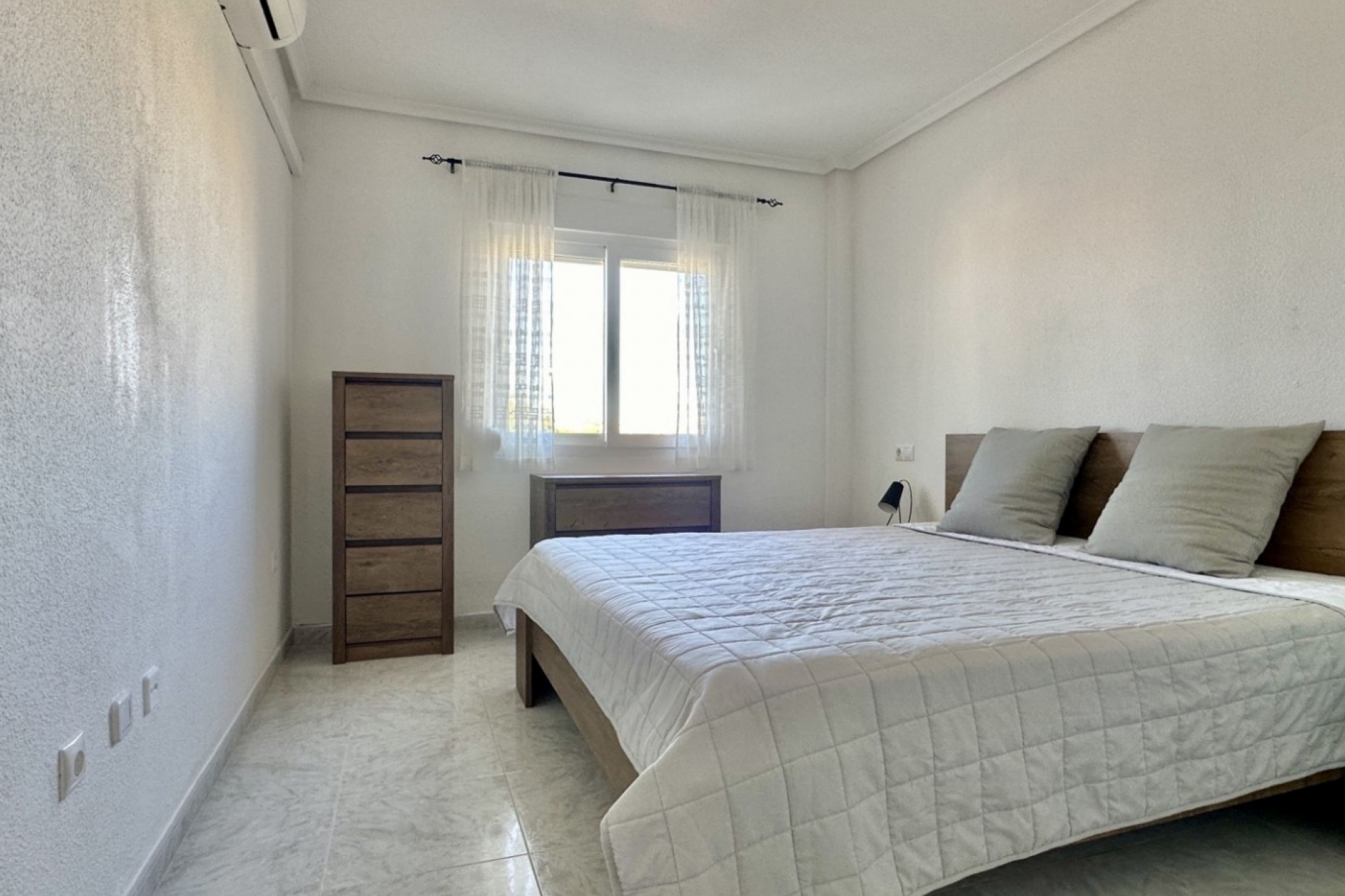 Återförsäljning - Apartment -
Orihuela Costa - Costa Blanca