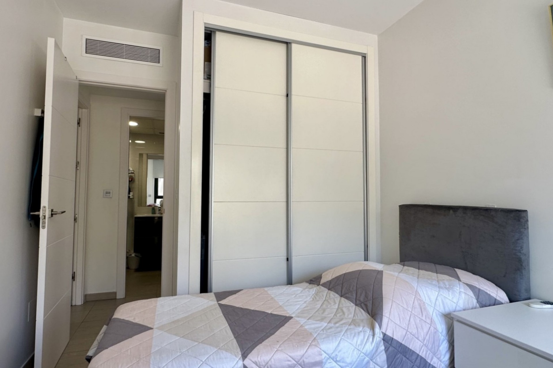 Återförsäljning - Apartment -
Orihuela Costa - Costa Blanca