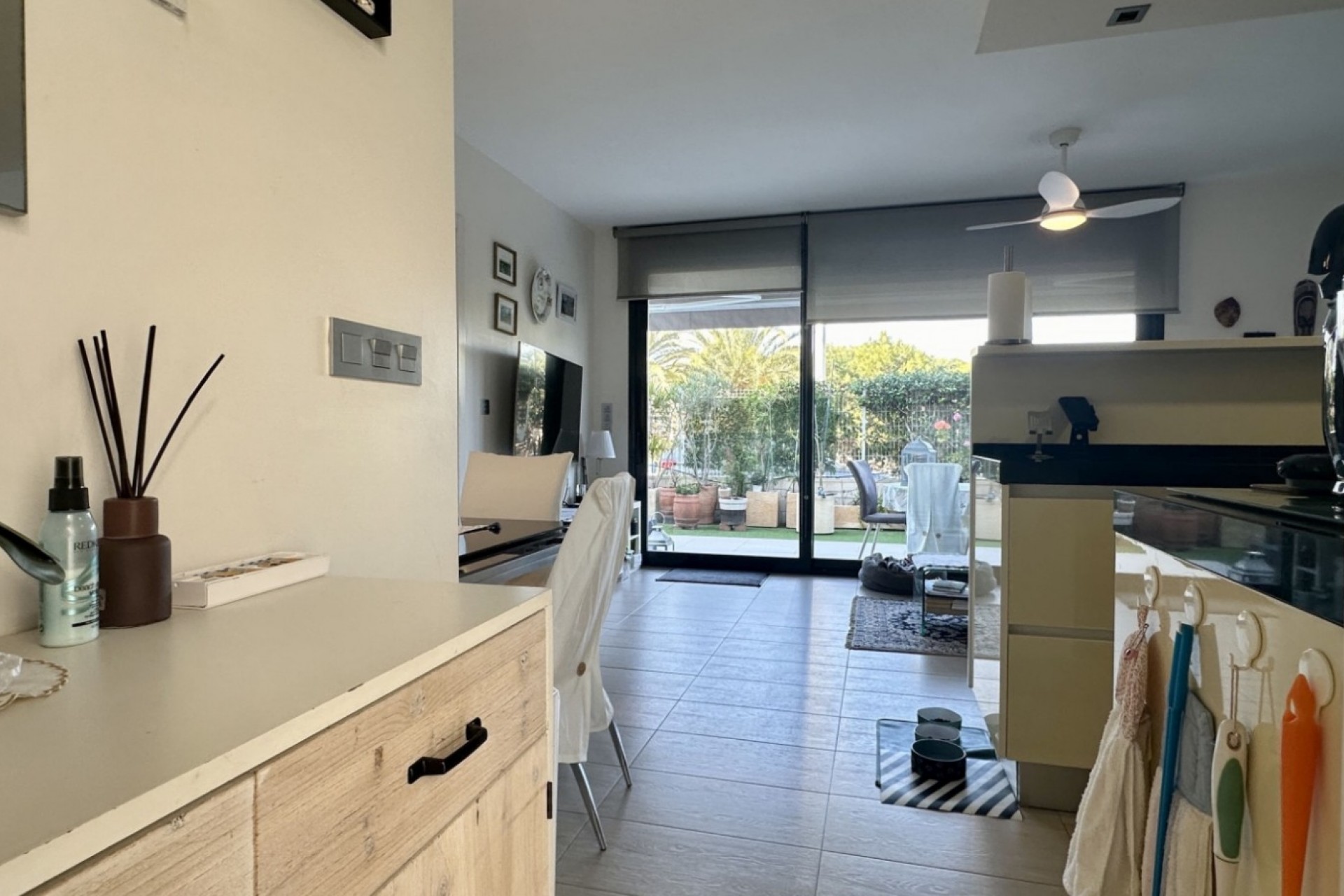 Återförsäljning - Apartment -
Orihuela Costa - Costa Blanca