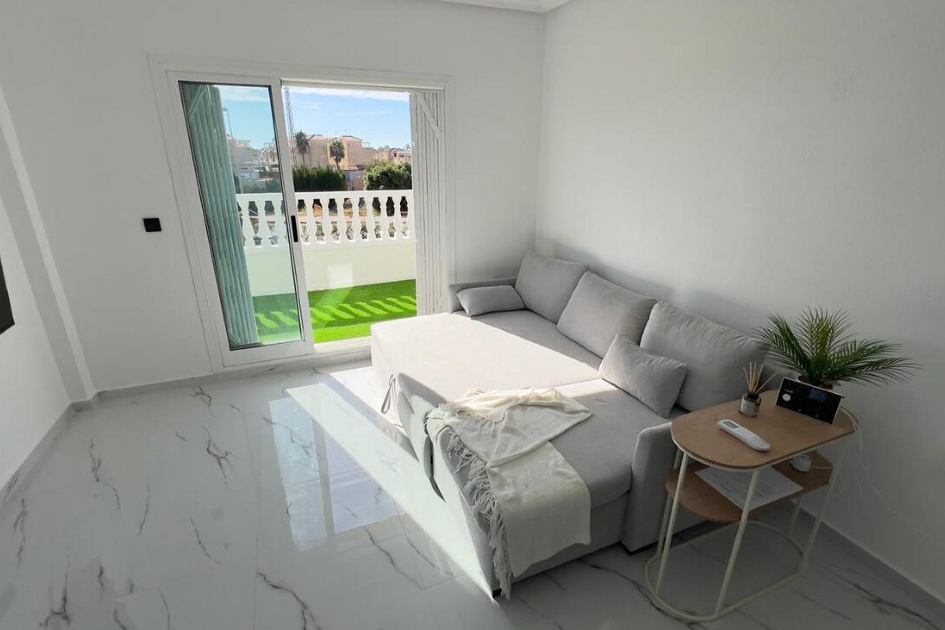 Återförsäljning - Apartment -
Orihuela Costa - Costa Blanca