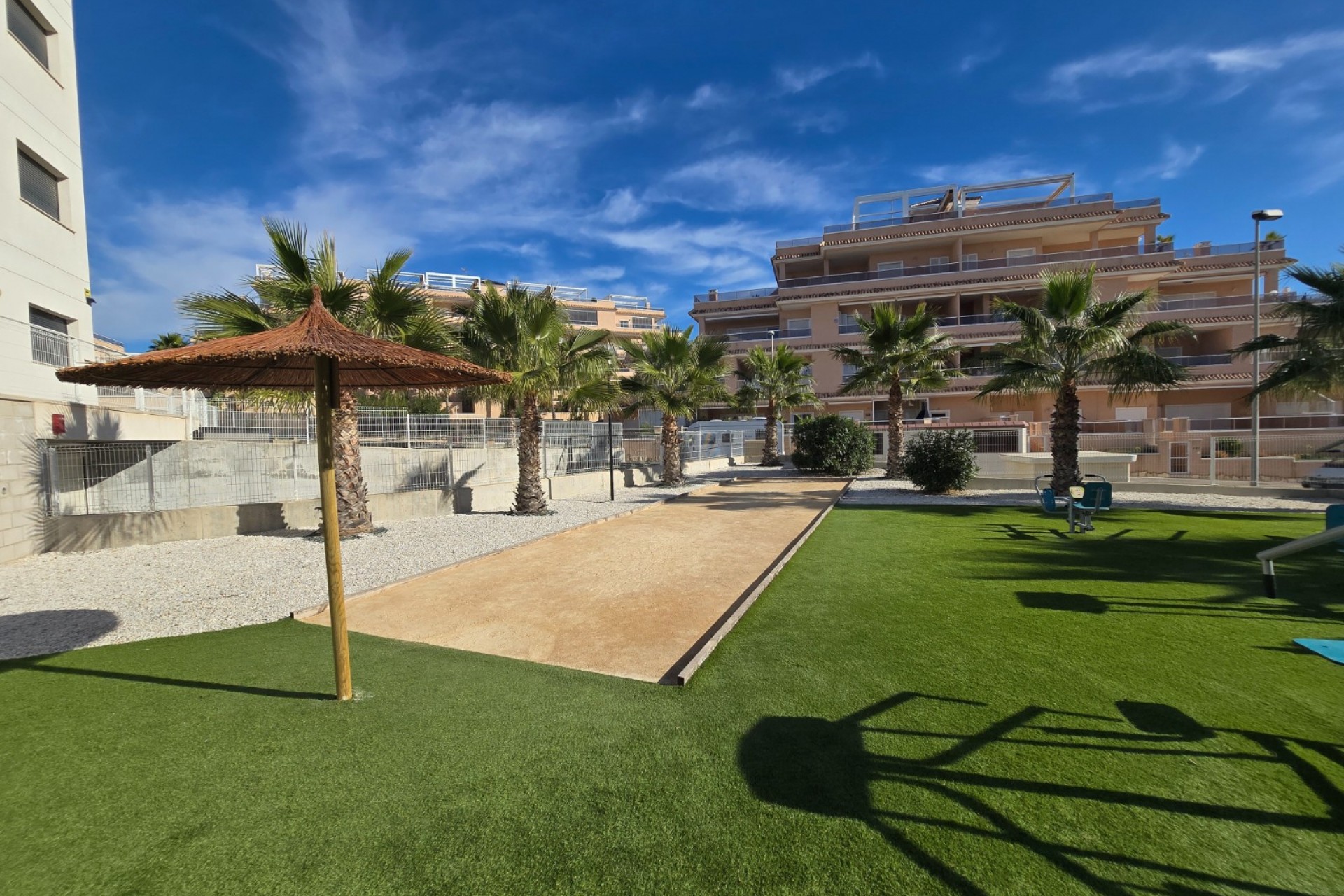 Återförsäljning - Apartment -
Orihuela Costa - Costa Blanca