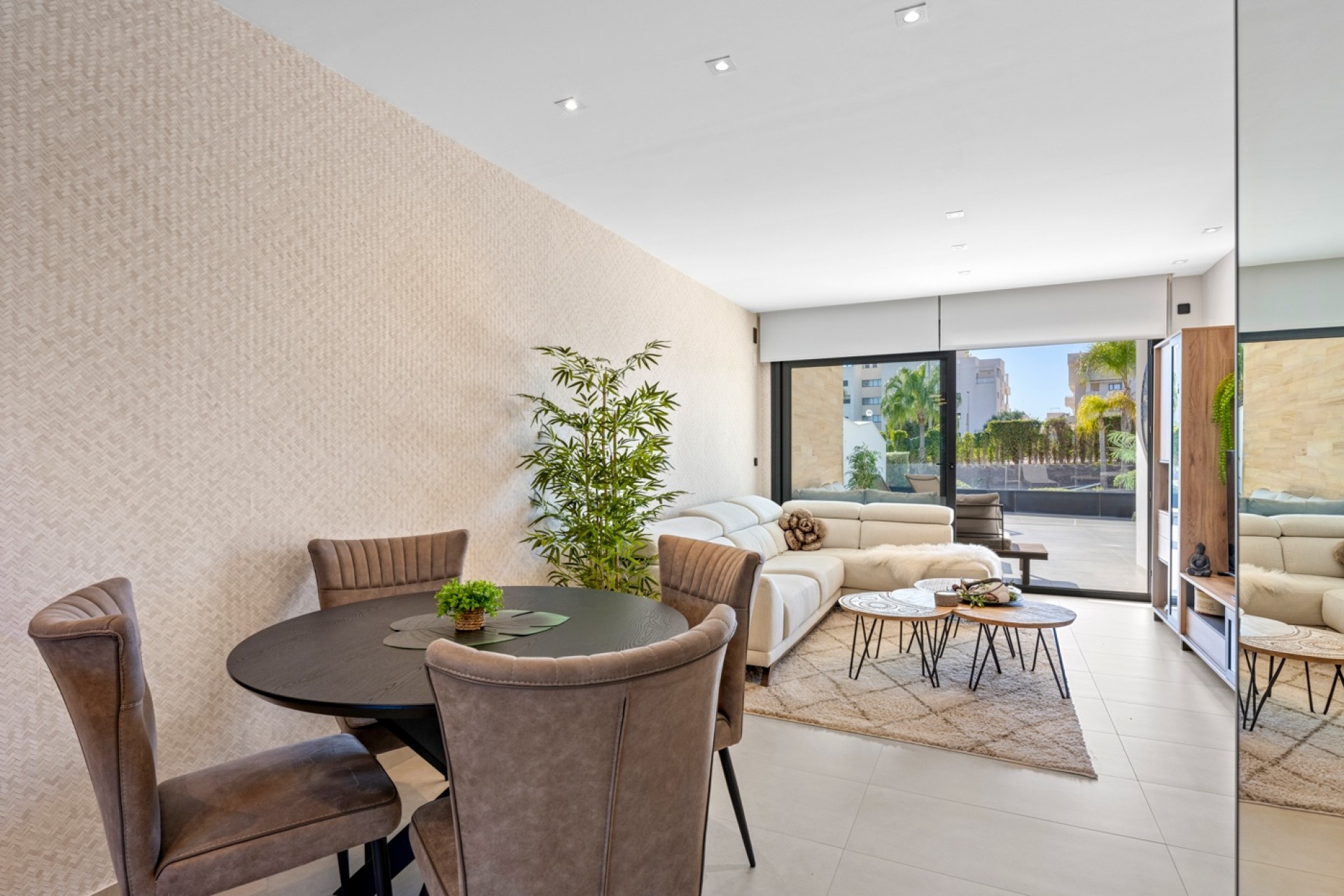 Återförsäljning - Apartment -
Orihuela Costa - Costa Blanca