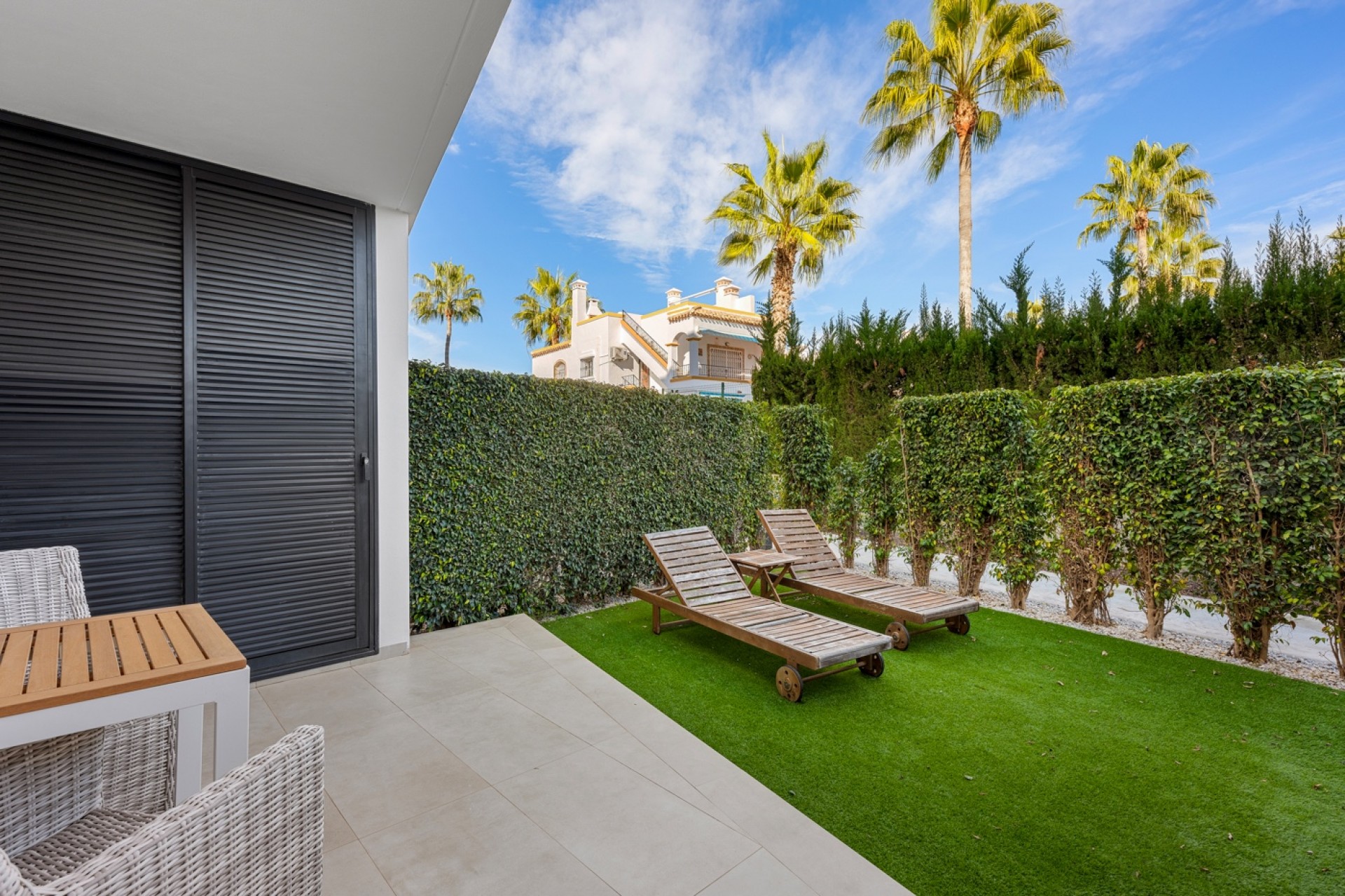 Återförsäljning - Apartment -
Orihuela Costa - Costa Blanca