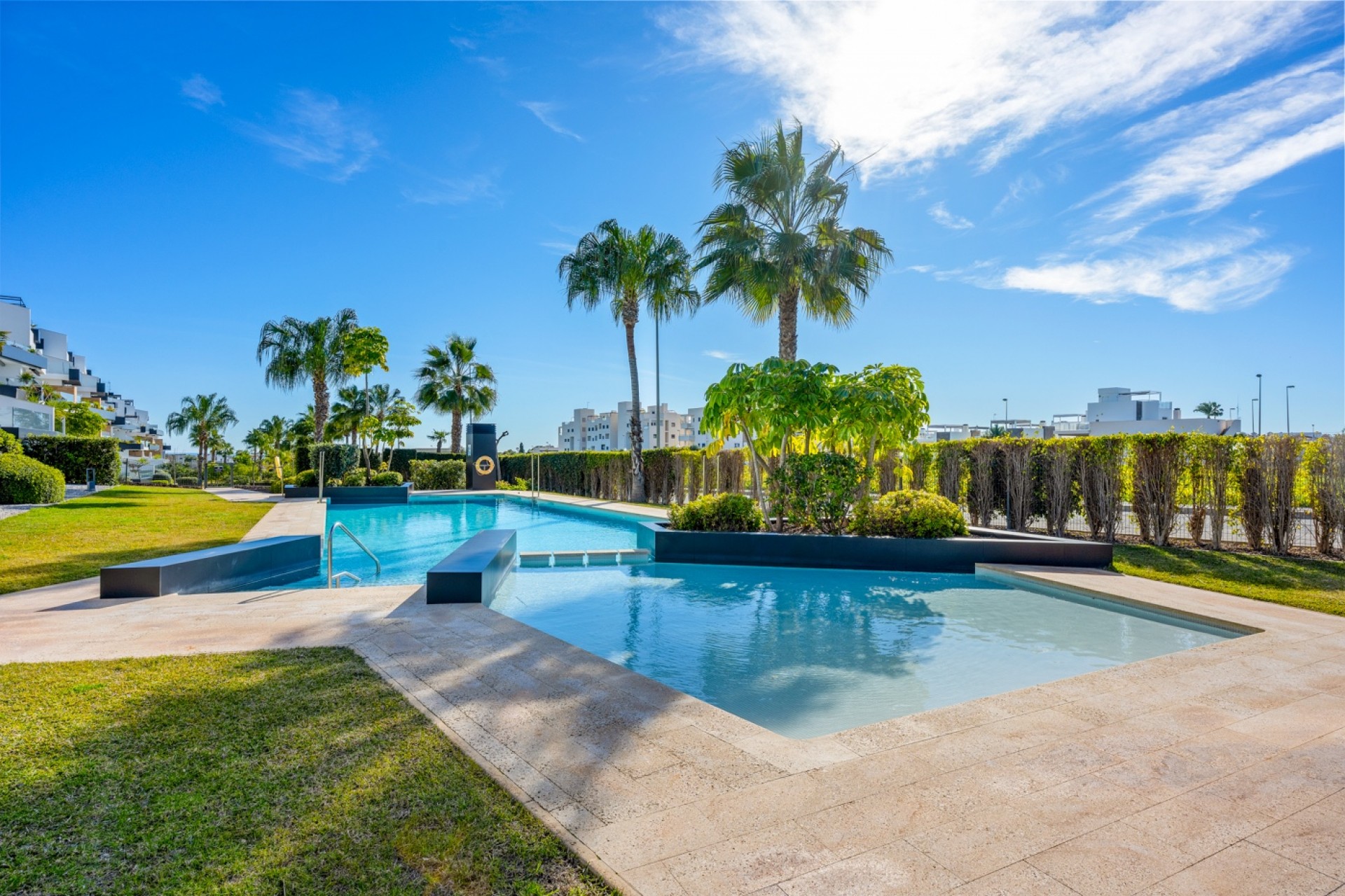 Återförsäljning - Apartment -
Orihuela Costa - Costa Blanca