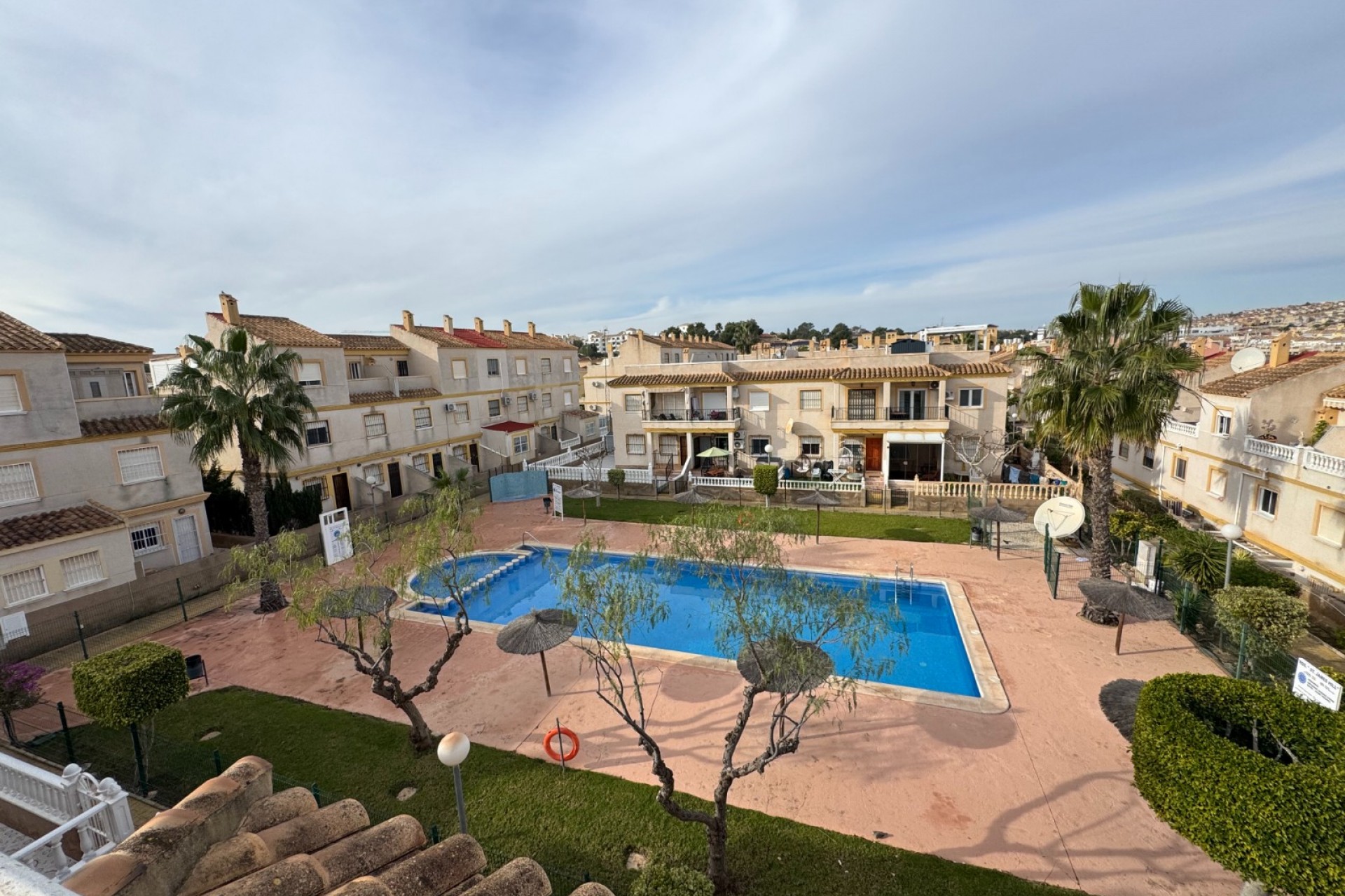 Återförsäljning - Apartment -
Orihuela Costa - Costa Blanca