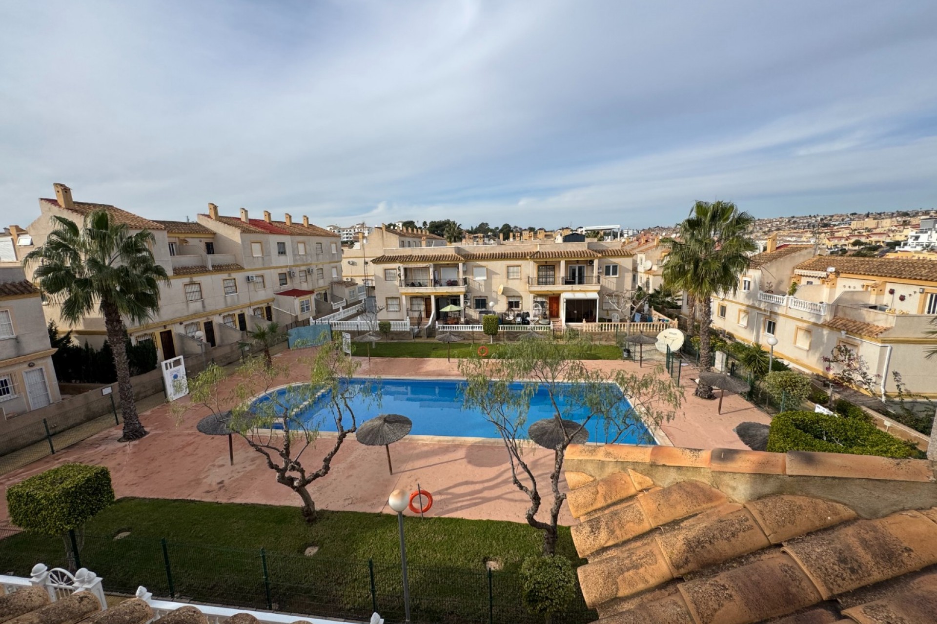 Återförsäljning - Apartment -
Orihuela Costa - Costa Blanca