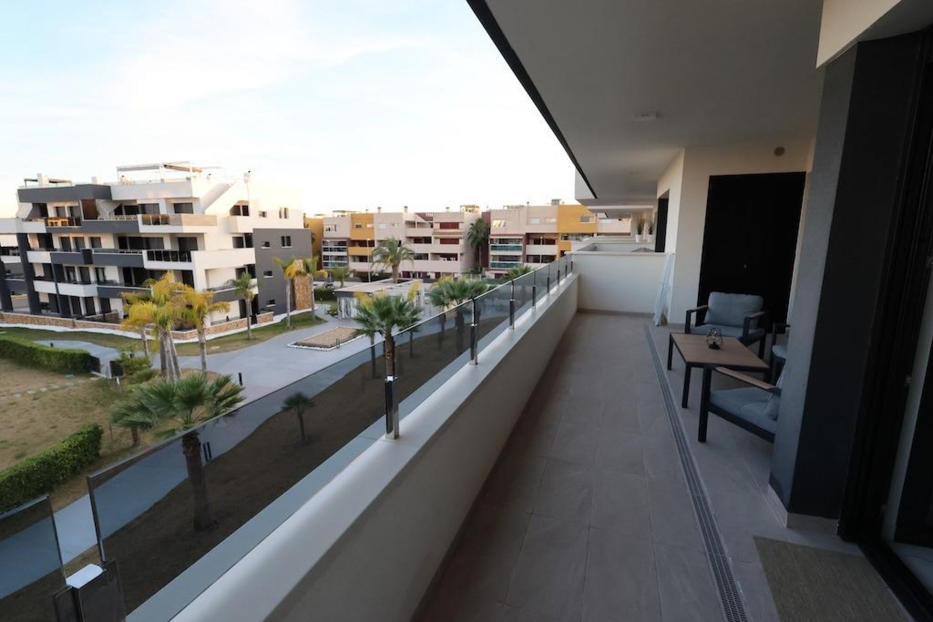 Återförsäljning - Apartment -
Orihuela Costa - Costa Blanca