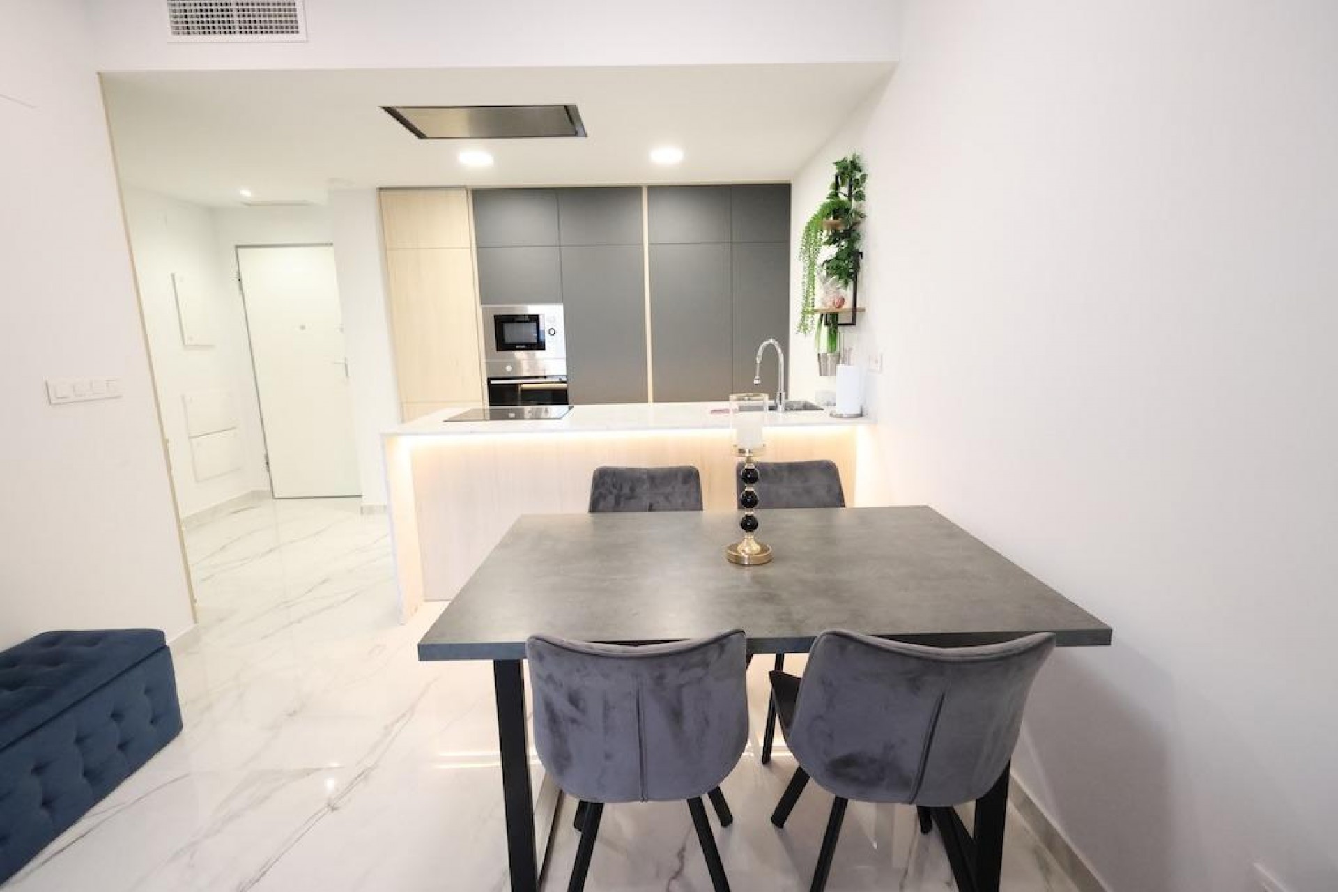 Återförsäljning - Apartment -
Orihuela Costa - Costa Blanca