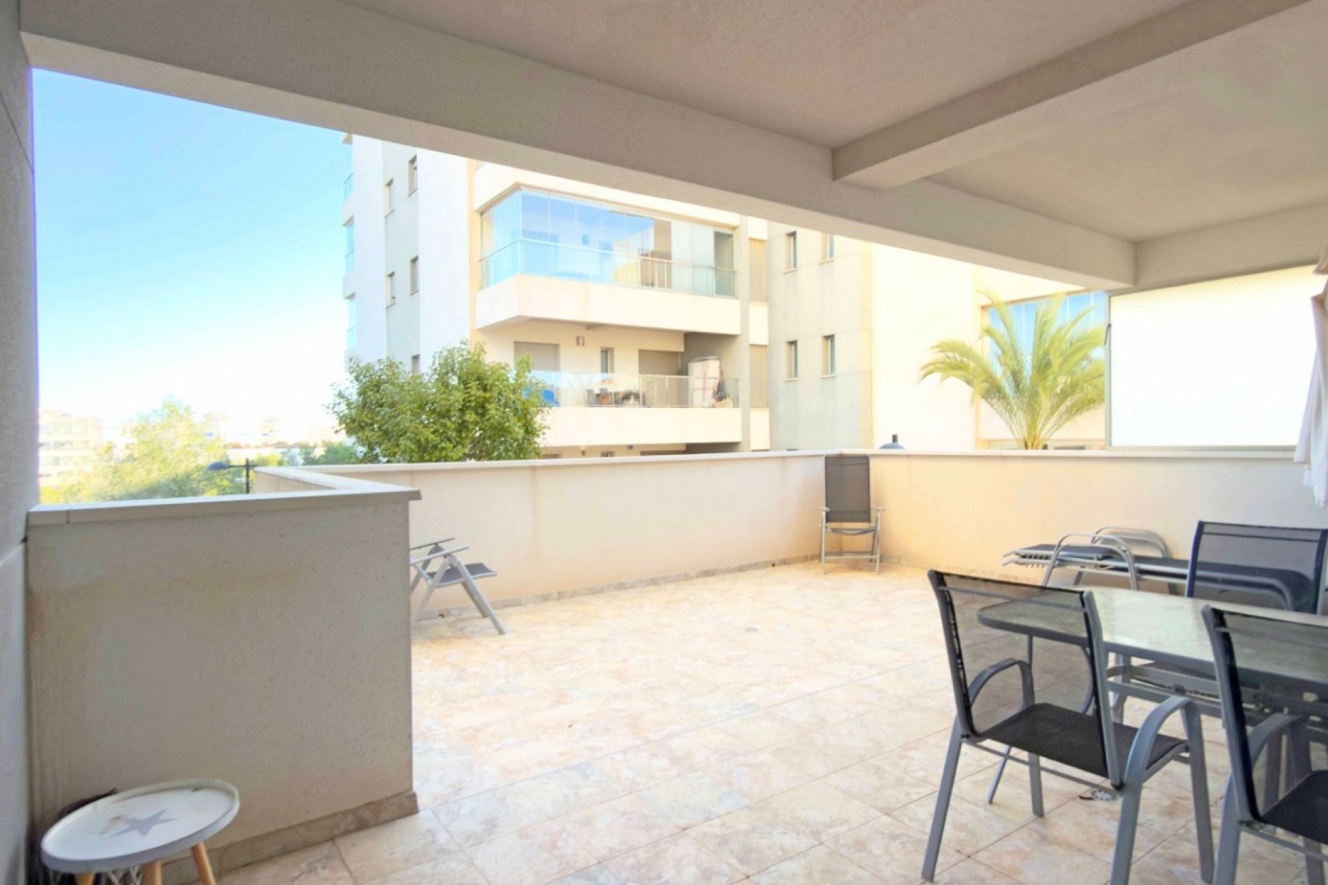 Återförsäljning - Apartment -
Orihuela Costa - Costa Blanca