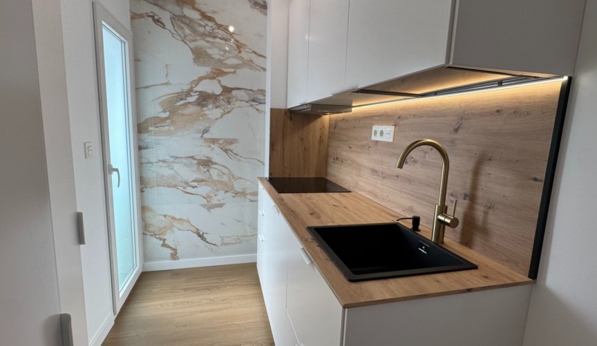 Återförsäljning - Apartment -
Orihuela Costa - Costa Blanca