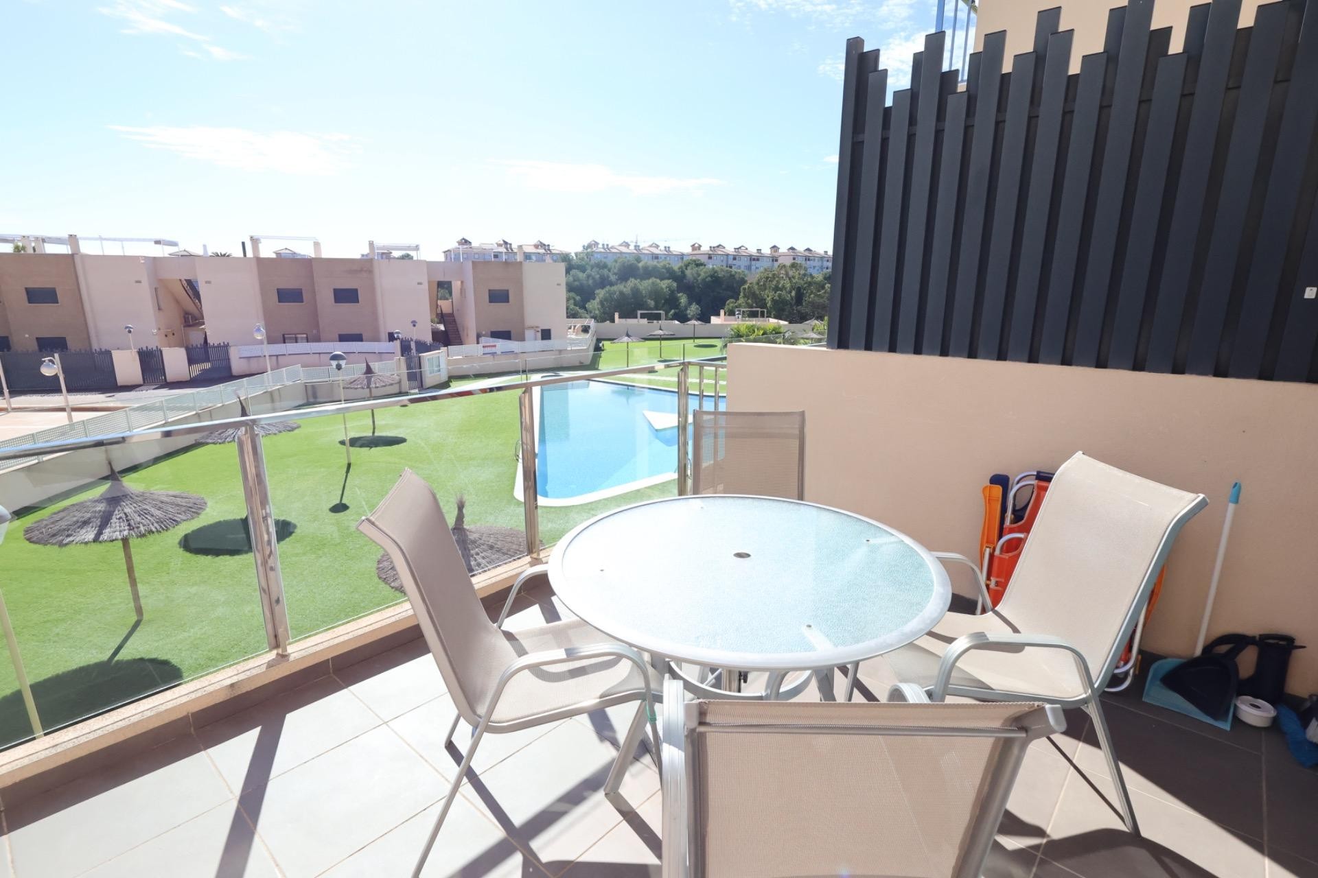 Återförsäljning - Apartment -
Orihuela Costa - Costa Blanca