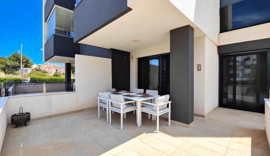 Återförsäljning - Apartment -
Orihuela Costa - Costa Blanca