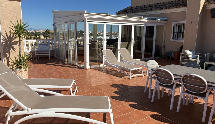 Återförsäljning - Apartment -
Orihuela Costa - Costa Blanca