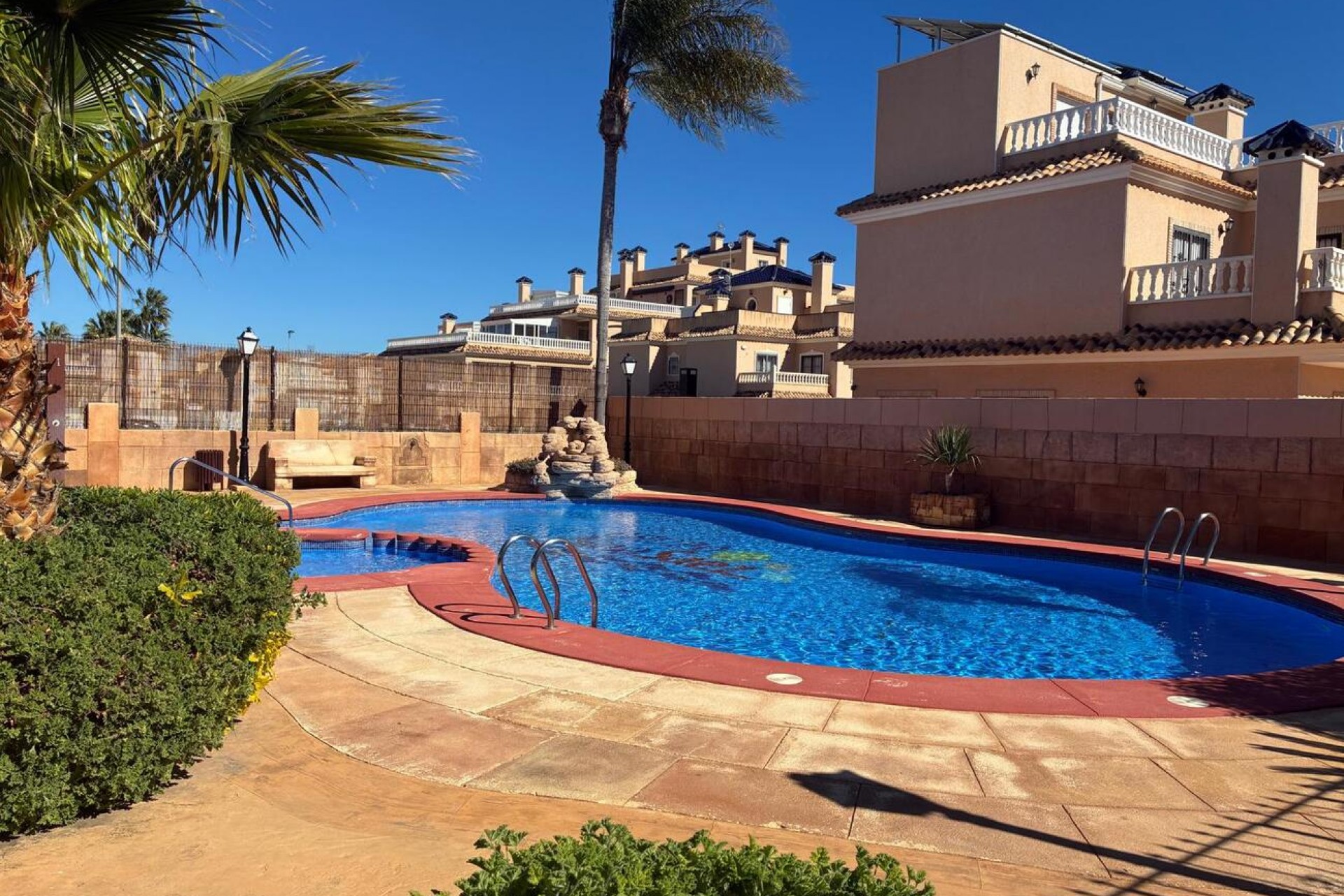 Återförsäljning - Apartment -
Orihuela Costa - Costa Blanca