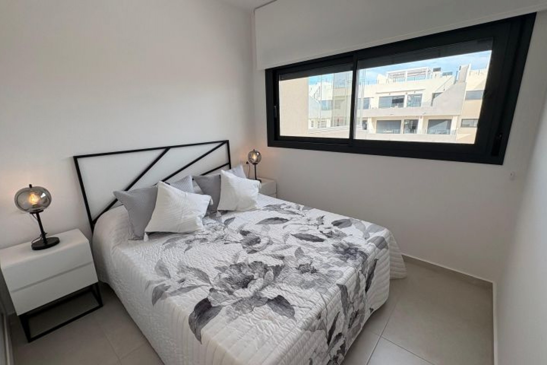 Återförsäljning - Apartment -
Orihuela Costa - Costa Blanca