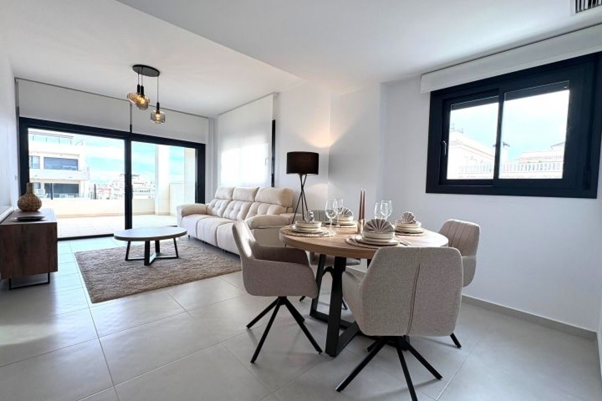Återförsäljning - Apartment -
Orihuela Costa - Costa Blanca