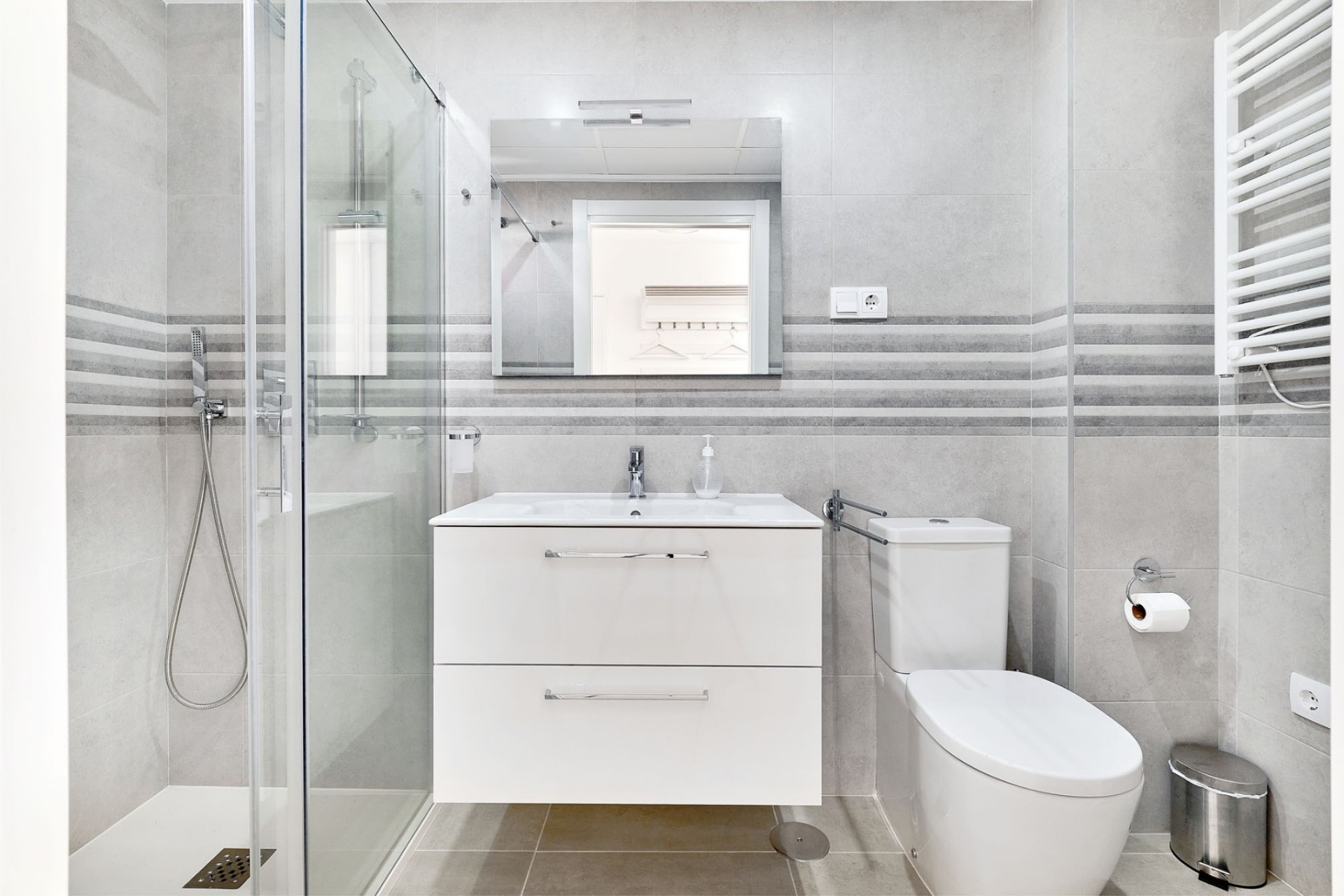 Återförsäljning - Apartment -
Orihuela Costa - Costa Blanca