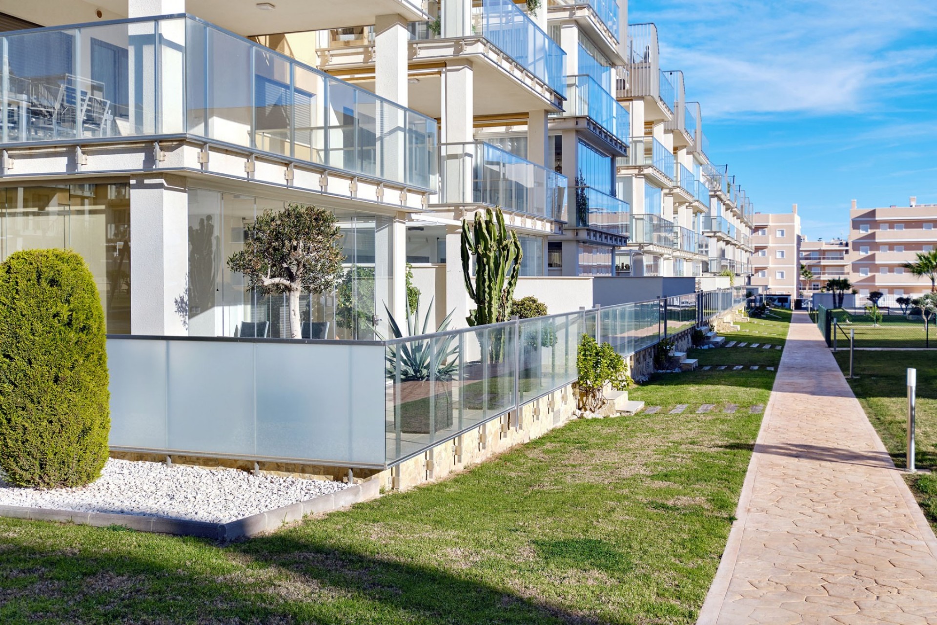 Återförsäljning - Apartment -
Orihuela Costa - Costa Blanca