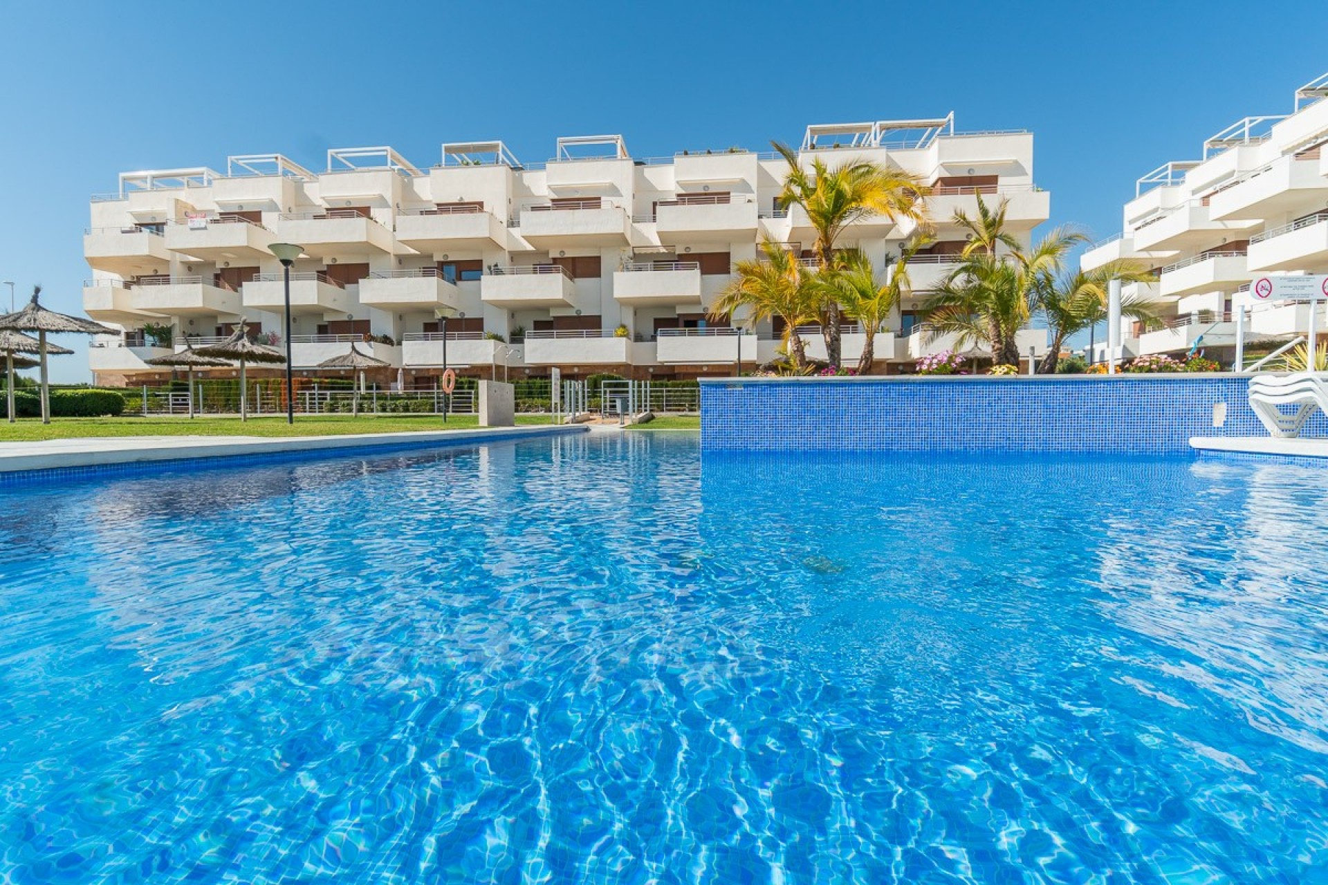 Återförsäljning - Apartment -
Orihuela Costa - Costa Blanca