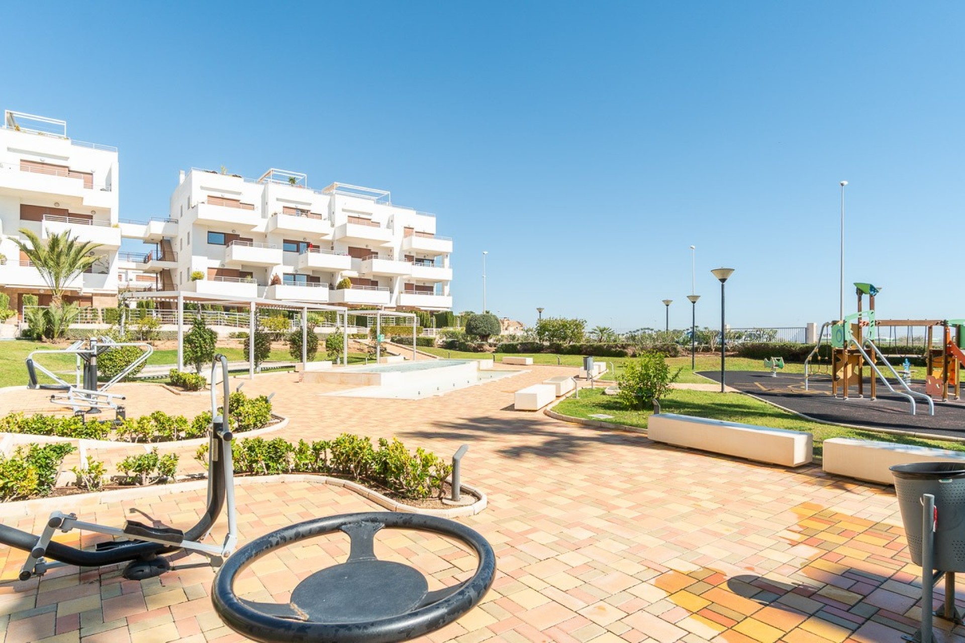 Återförsäljning - Apartment -
Orihuela Costa - Costa Blanca