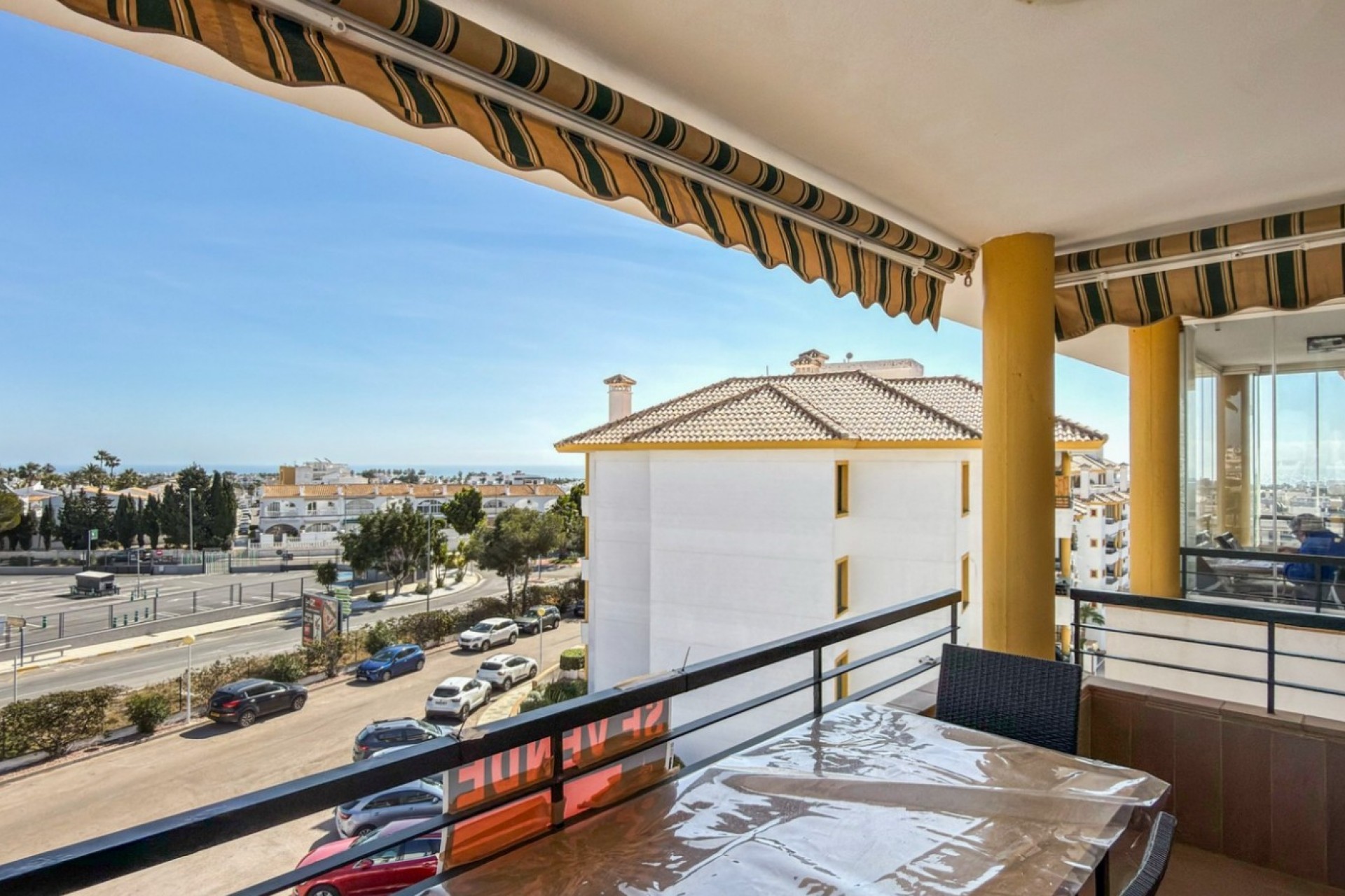Återförsäljning - Apartment -
Orihuela Costa - Costa Blanca