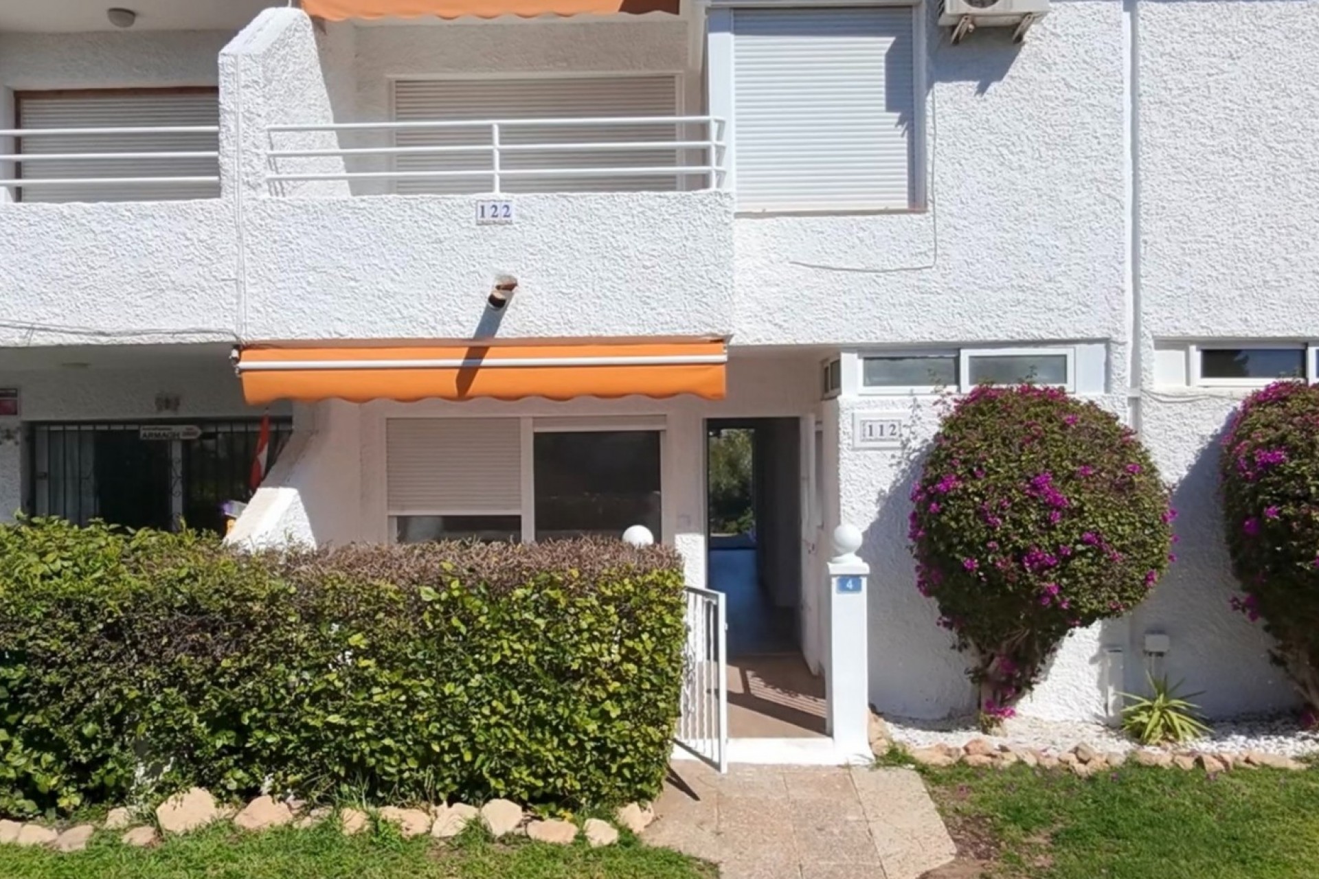 Återförsäljning - Apartment -
Orihuela Costa - Costa Blanca