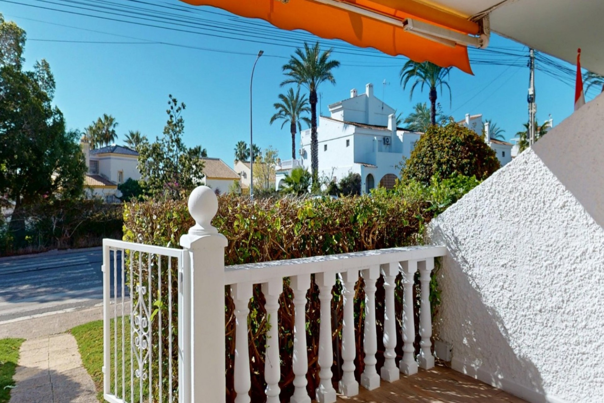 Återförsäljning - Apartment -
Orihuela Costa - Costa Blanca