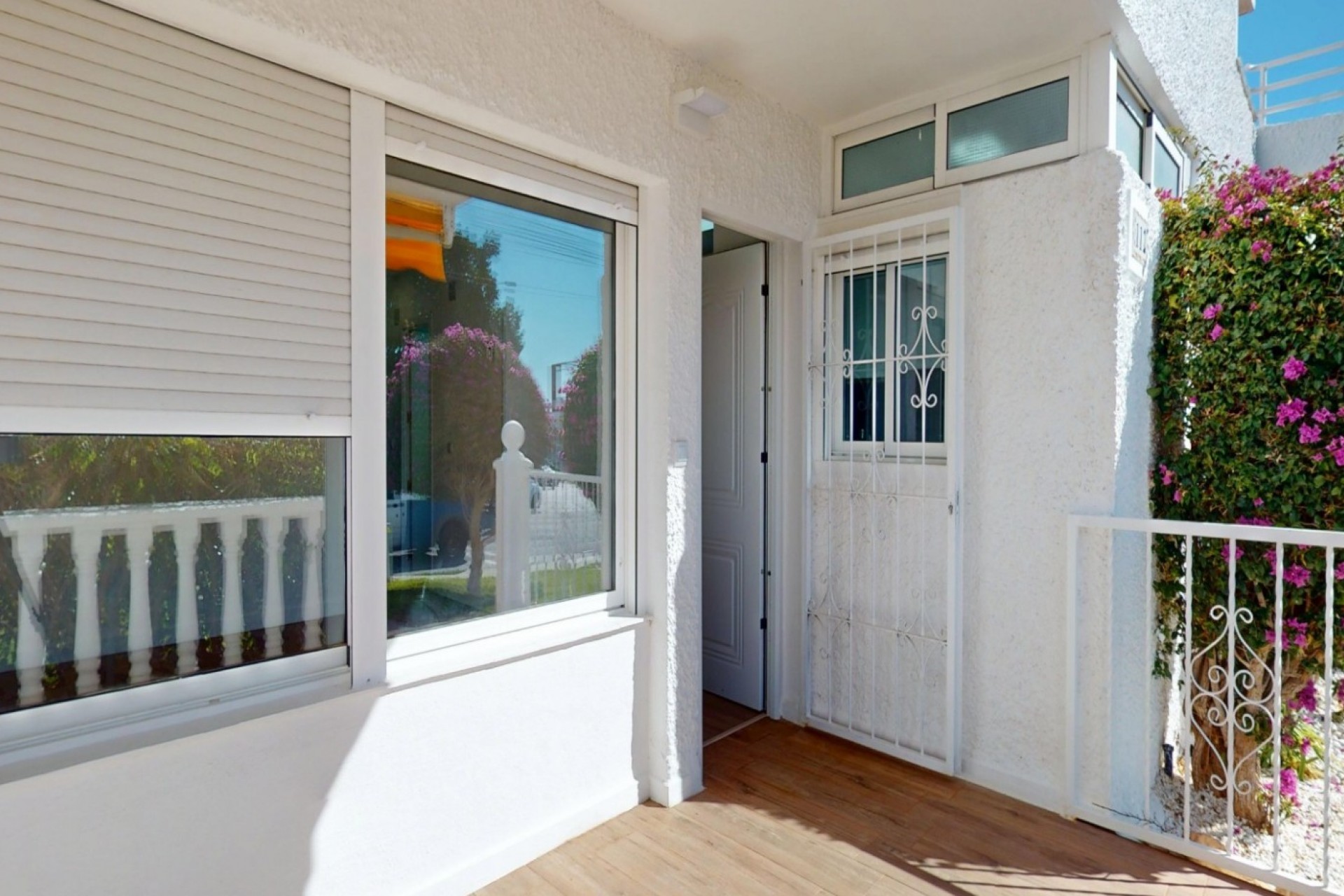 Återförsäljning - Apartment -
Orihuela Costa - Costa Blanca