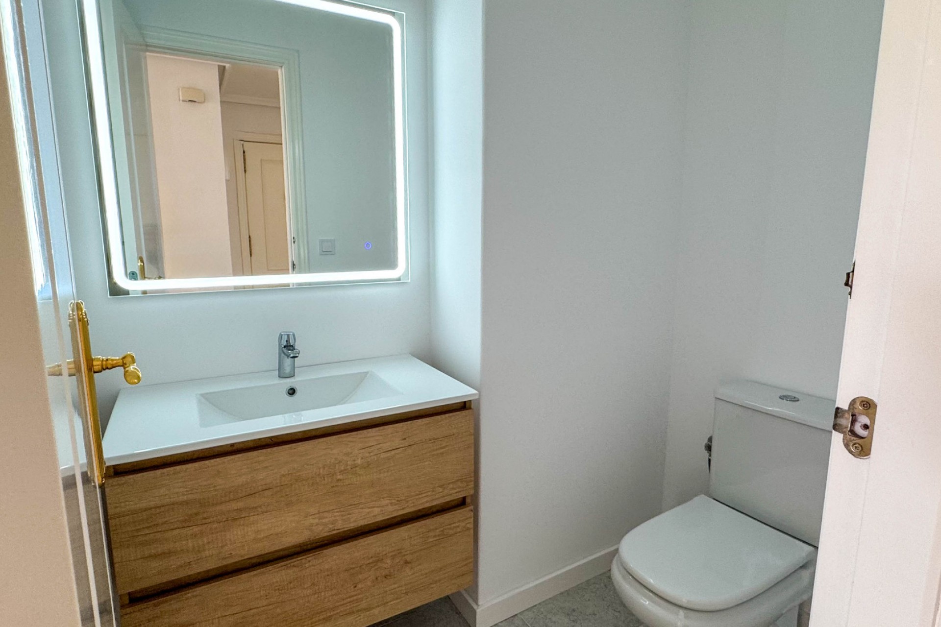 Återförsäljning - Apartment -
Orihuela Costa - Costa Blanca