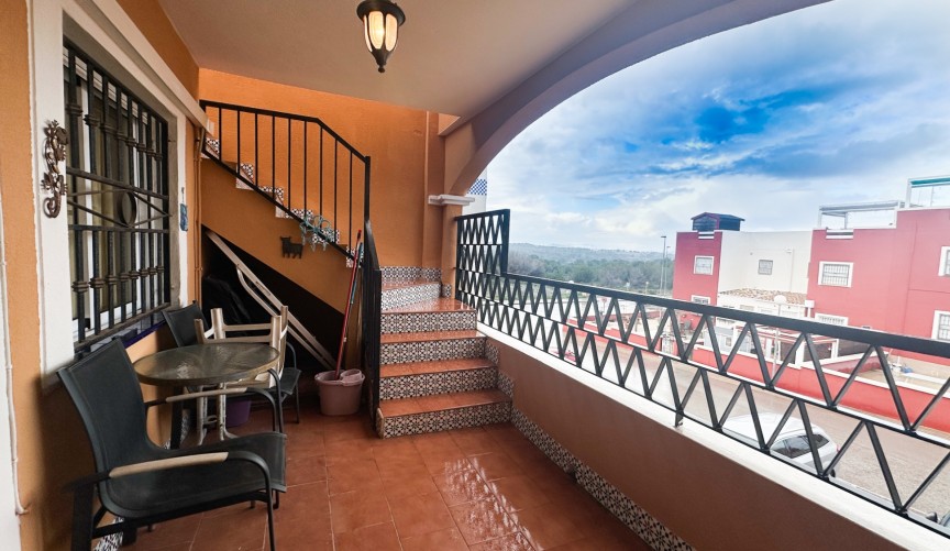 Återförsäljning - Apartment -
Orihuela Costa - Costa Blanca