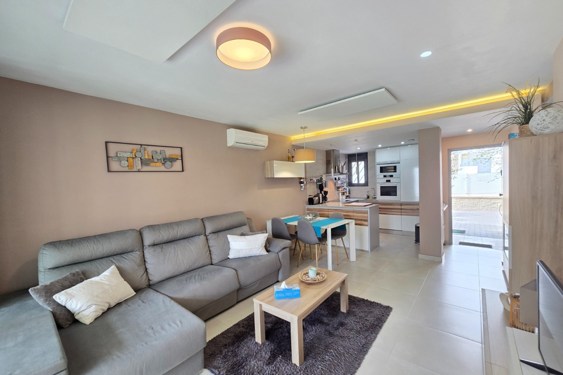 Återförsäljning - Apartment -
Orihuela Costa - Costa Blanca