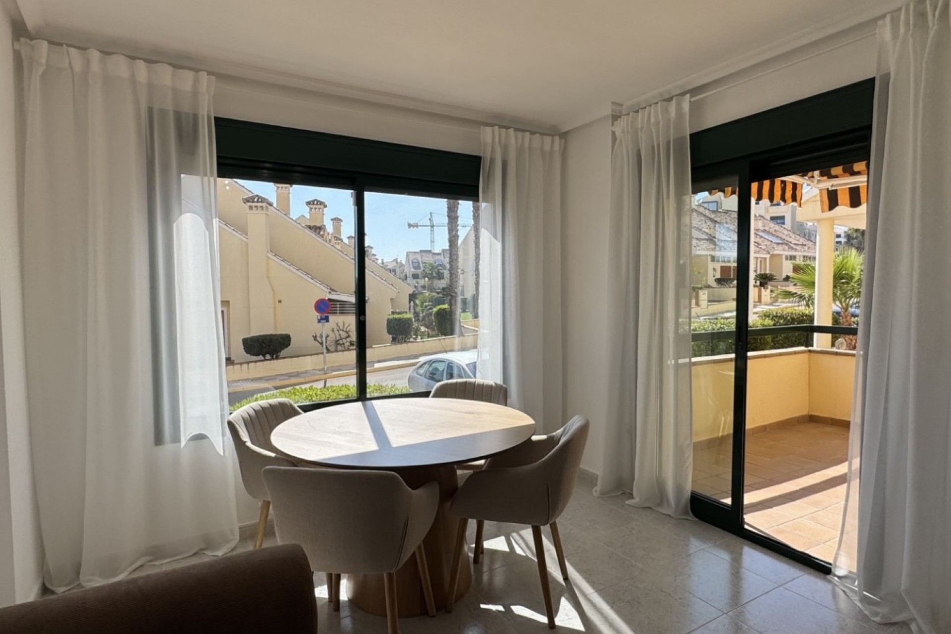 Återförsäljning - Apartment -
Orihuela Costa - Costa Blanca