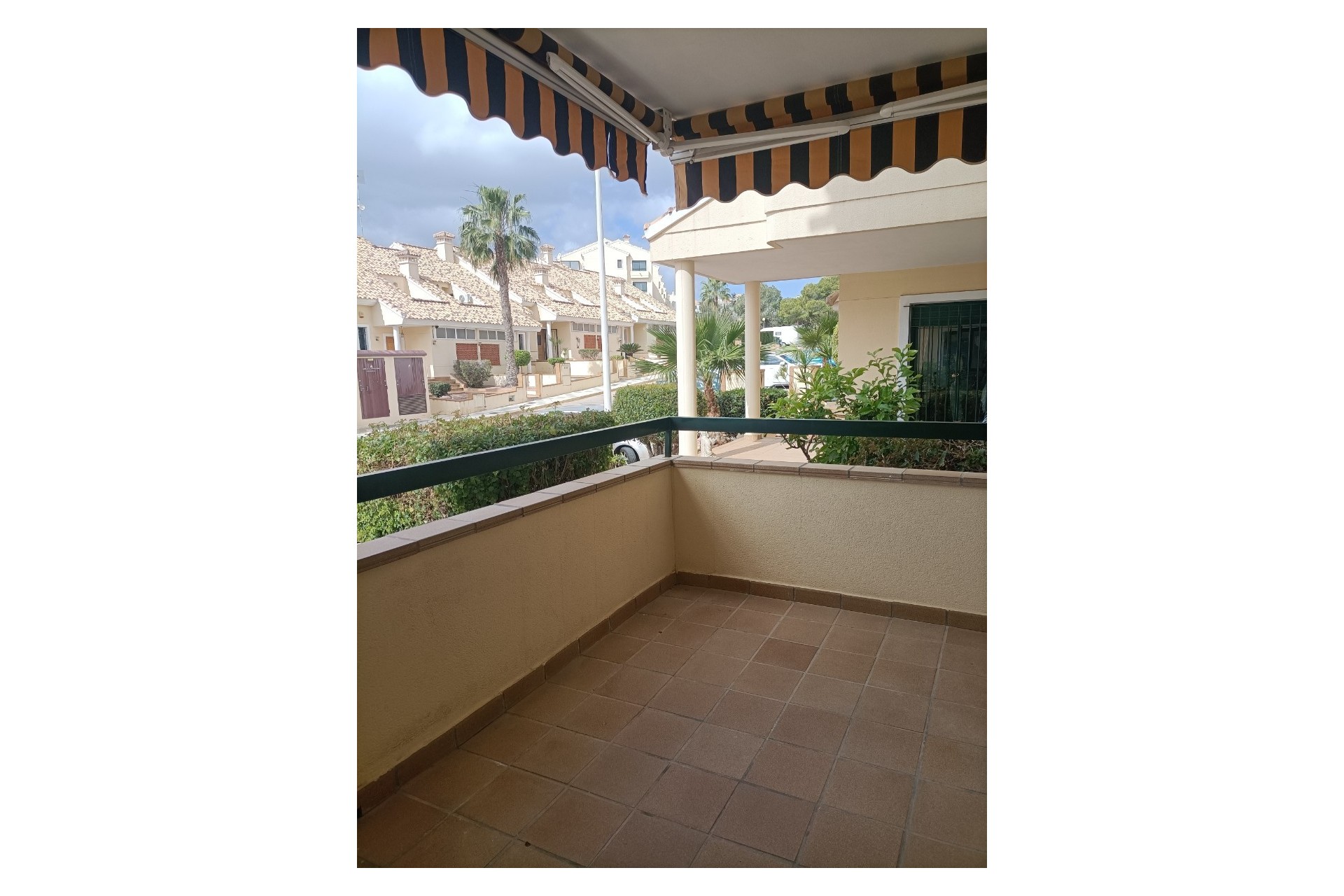 Återförsäljning - Apartment -
Orihuela Costa - Costa Blanca