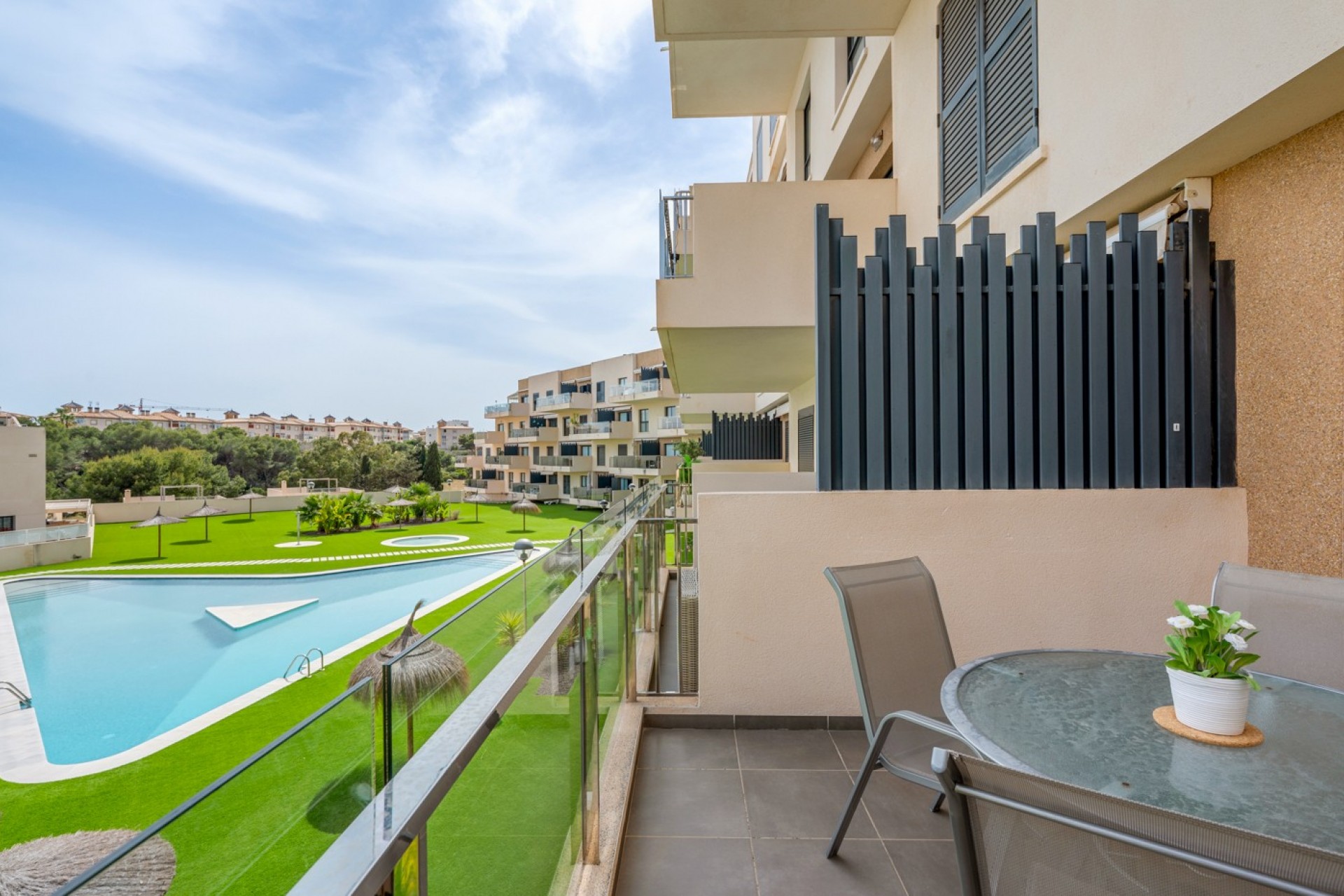 Återförsäljning - Apartment -
Orihuela Costa - Costa Blanca
