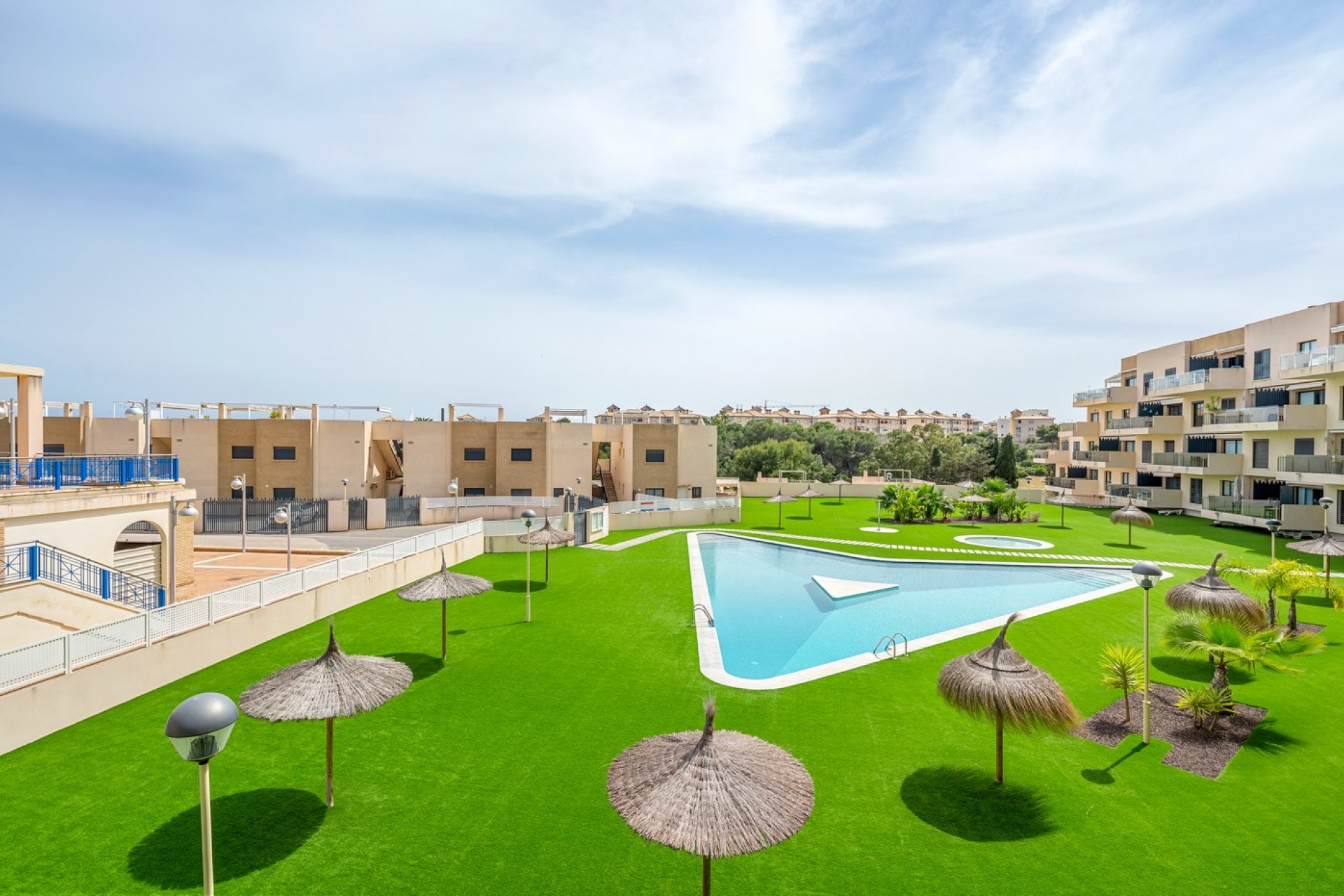 Återförsäljning - Apartment -
Orihuela Costa - Costa Blanca
