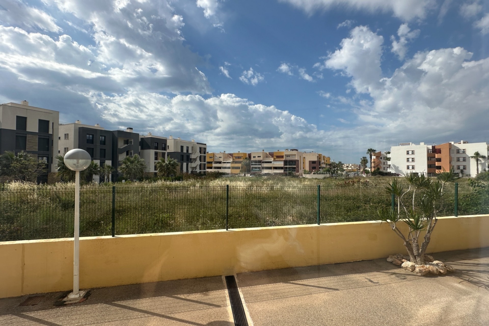 Återförsäljning - Apartment -
Orihuela Costa - Costa Blanca