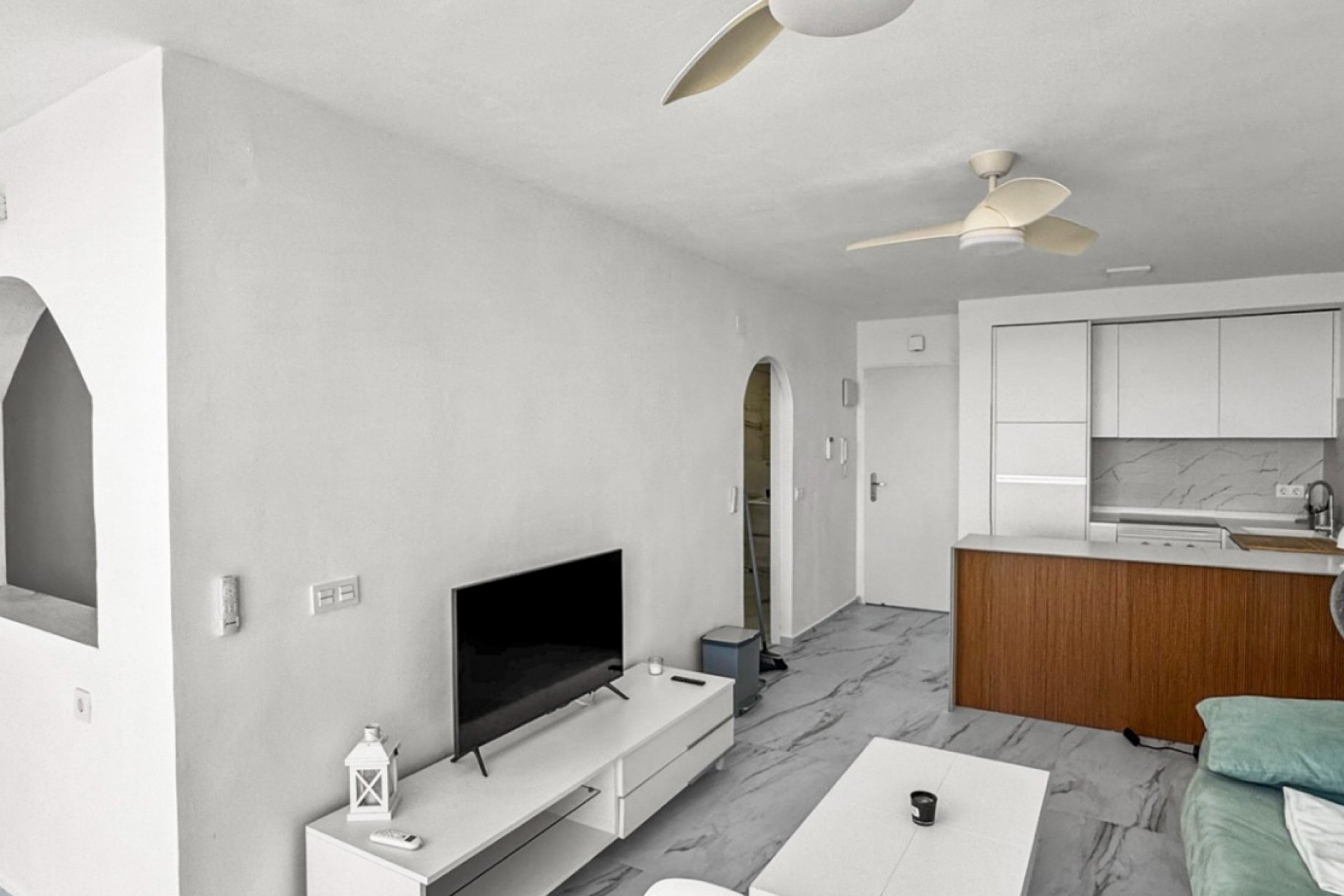 Återförsäljning - Apartment -
Orihuela Costa - Costa Blanca