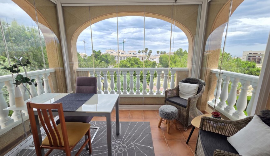 Återförsäljning - Apartment -
Orihuela Costa - Costa Blanca