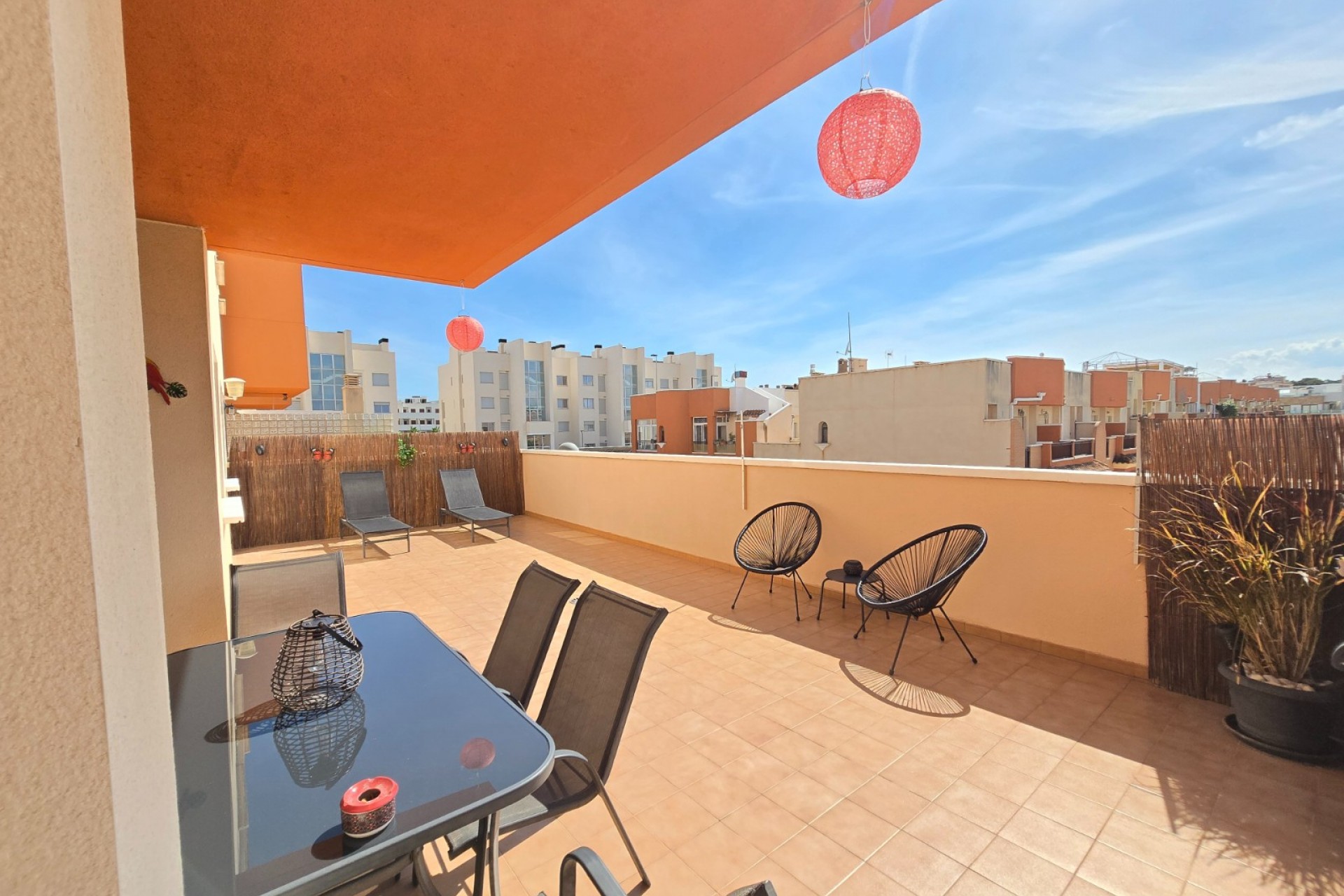 Återförsäljning - Apartment -
Orihuela Costa - Costa Blanca
