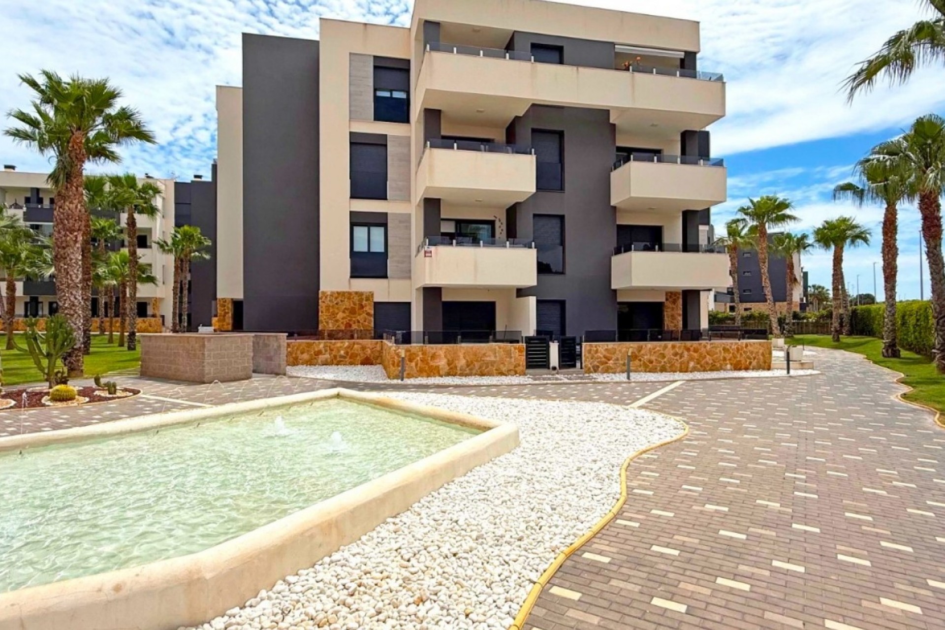 Återförsäljning - Apartment -
Orihuela Costa - Costa Blanca