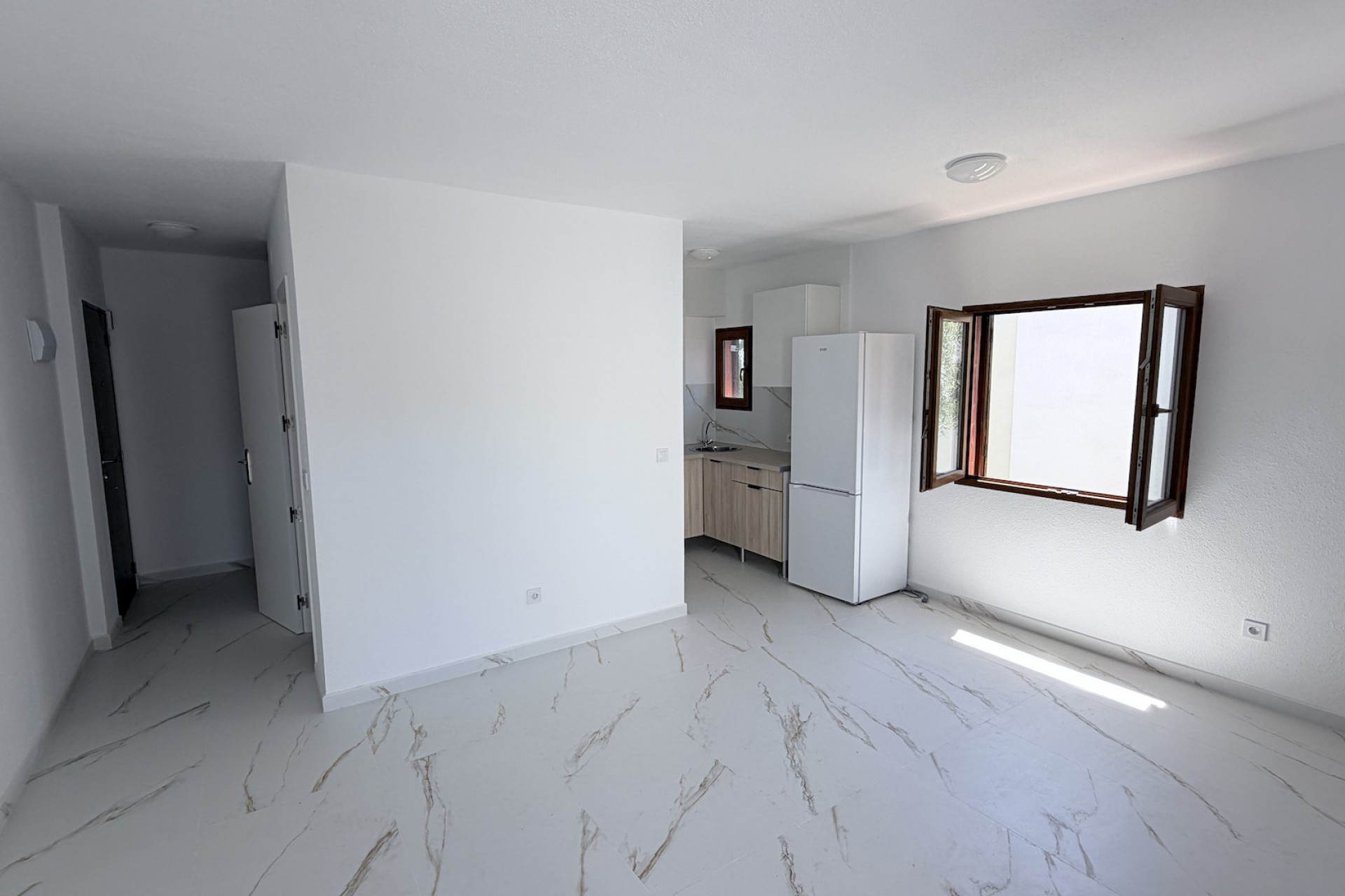 Återförsäljning - Apartment -
Orihuela Costa - Costa Blanca