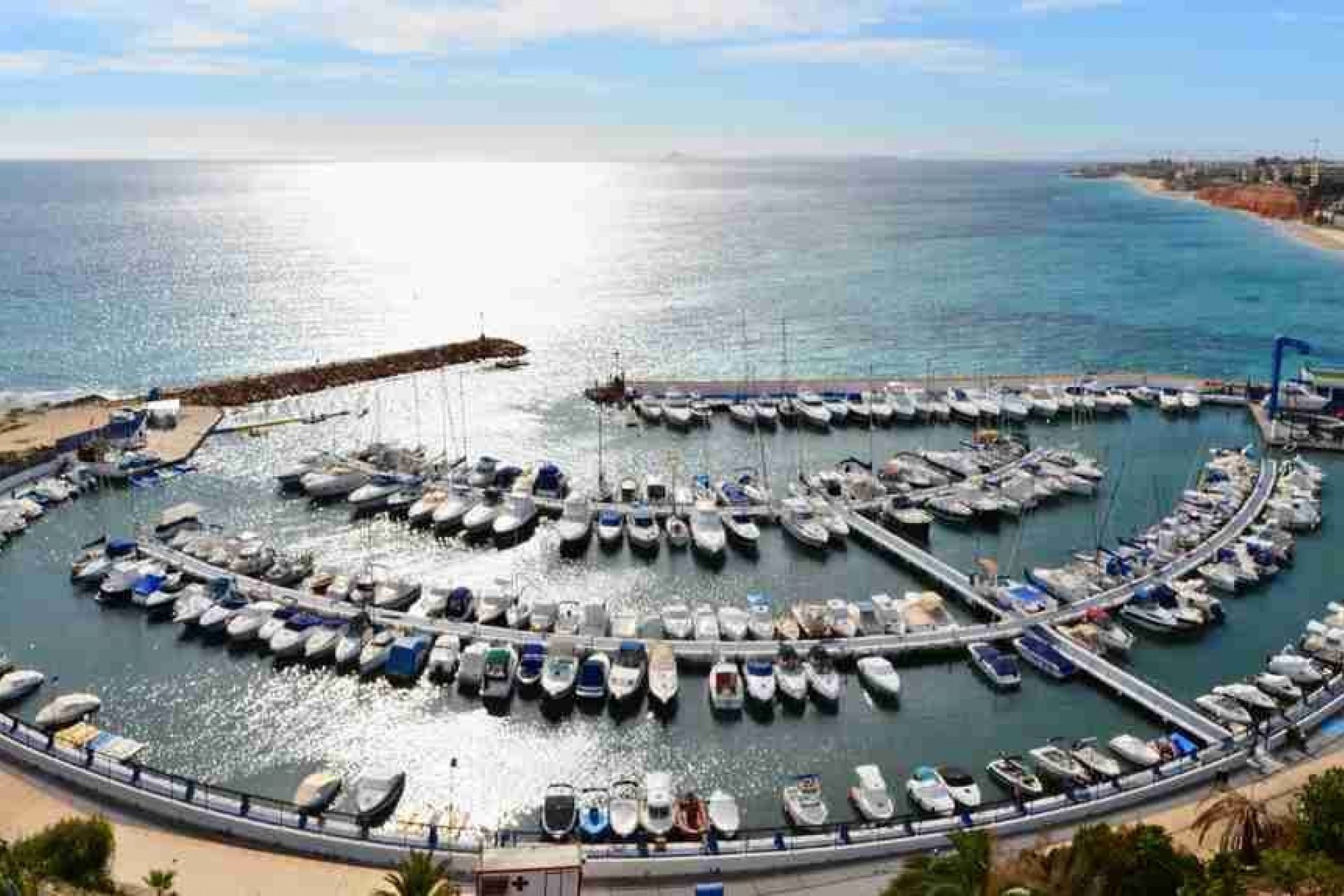 Återförsäljning - Apartment -
Orihuela Costa - Costa Blanca