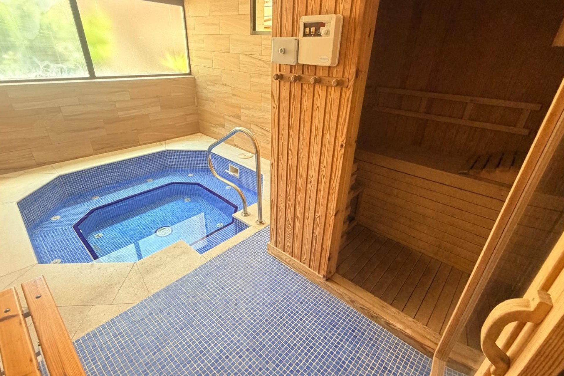 Återförsäljning - Apartment -
Orihuela Costa - Costa Blanca