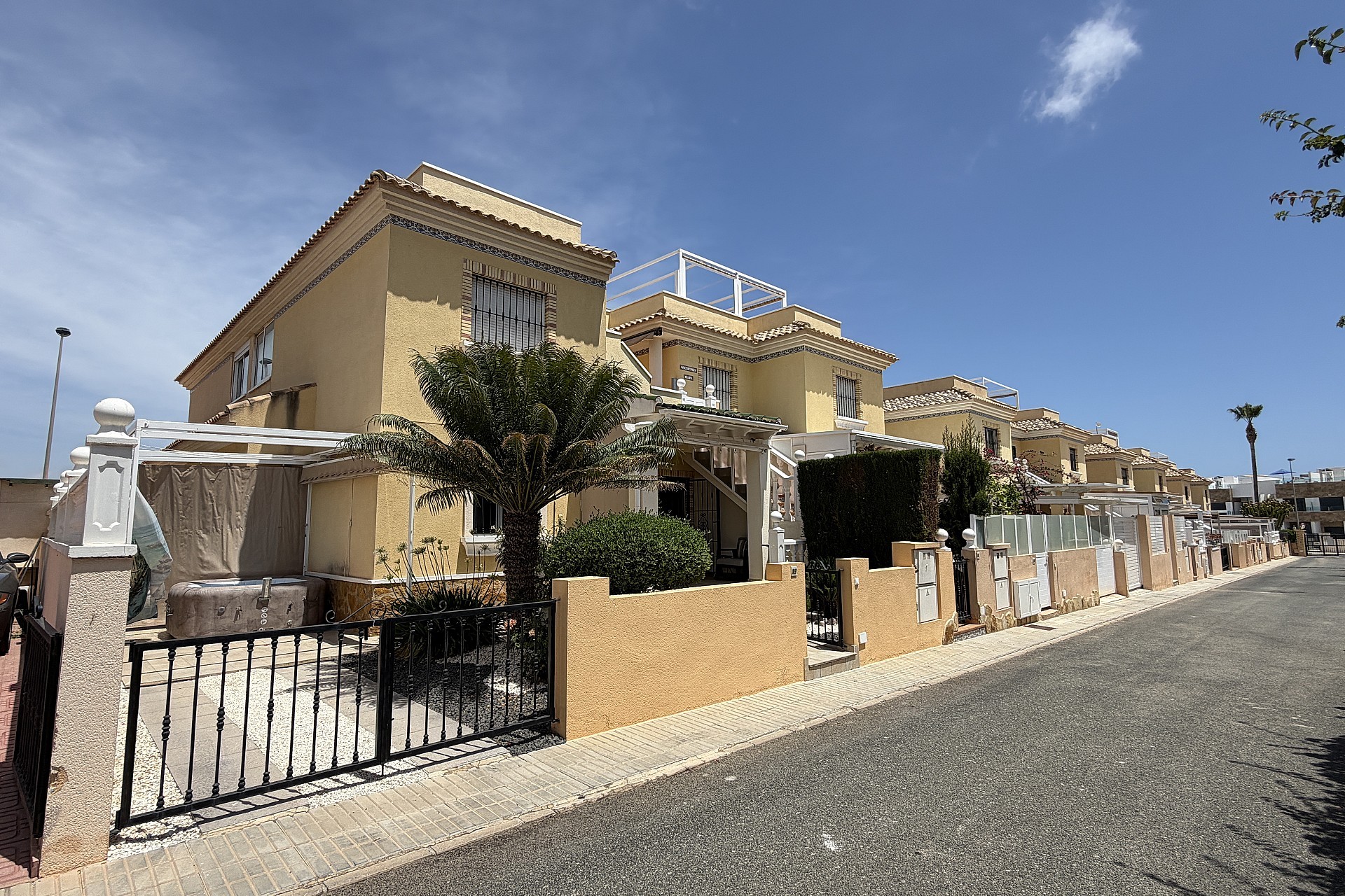 Återförsäljning - Apartment -
Orihuela Costa - Costa Blanca