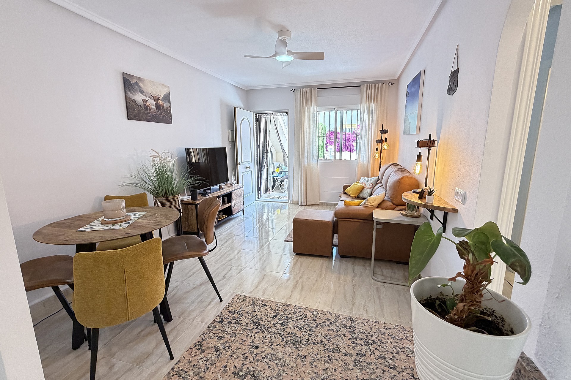 Återförsäljning - Apartment -
Orihuela Costa - Costa Blanca