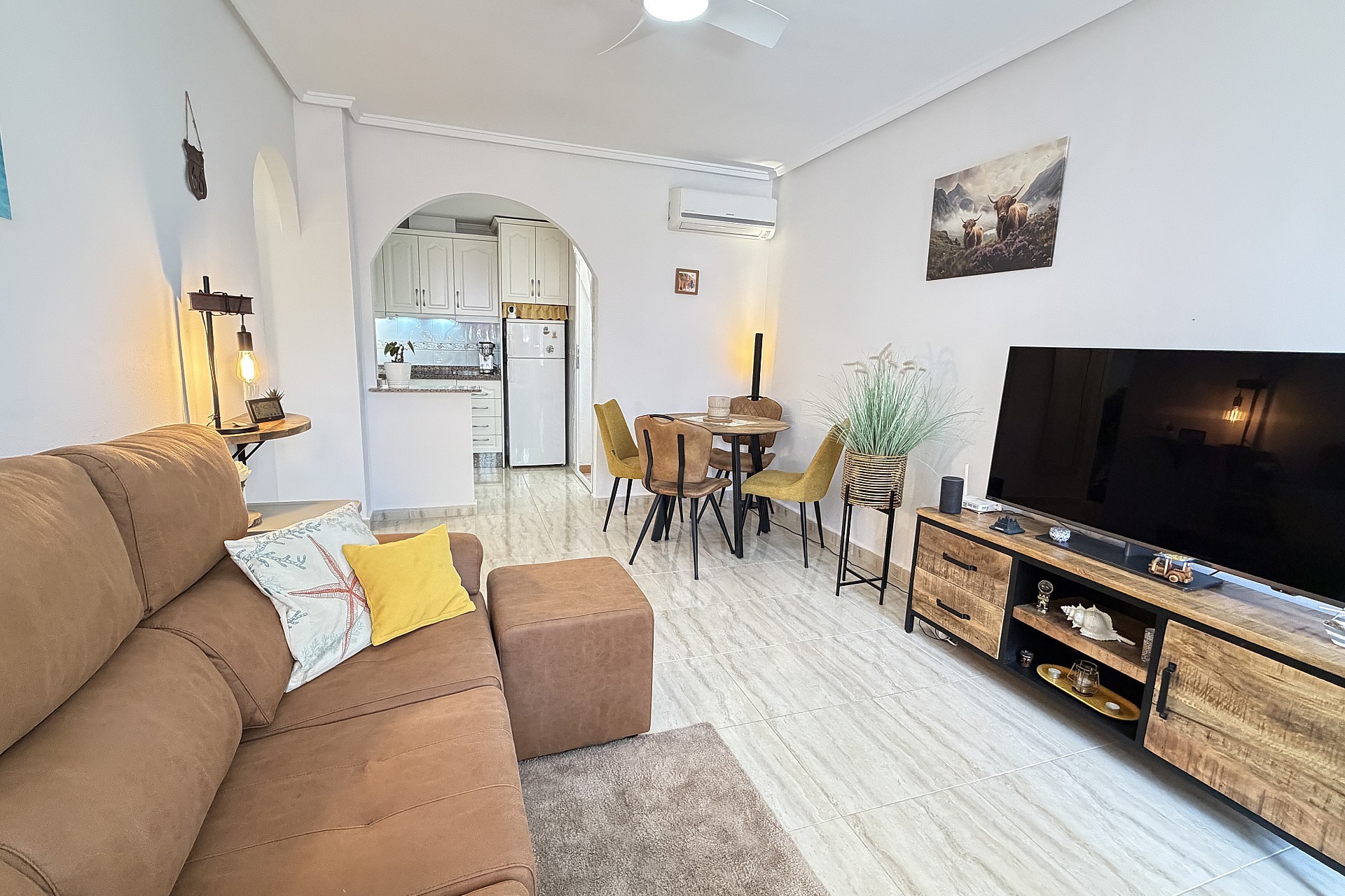 Återförsäljning - Apartment -
Orihuela Costa - Costa Blanca